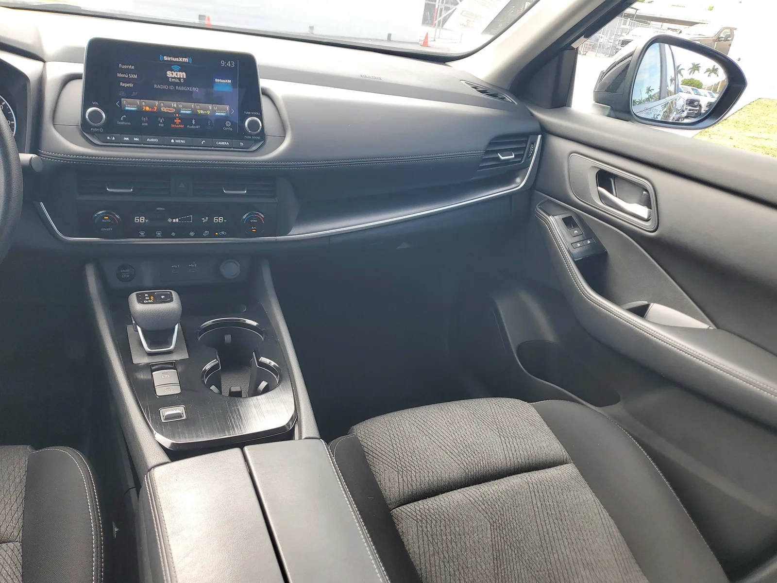 2024 Nissan Rogue SV photo 18