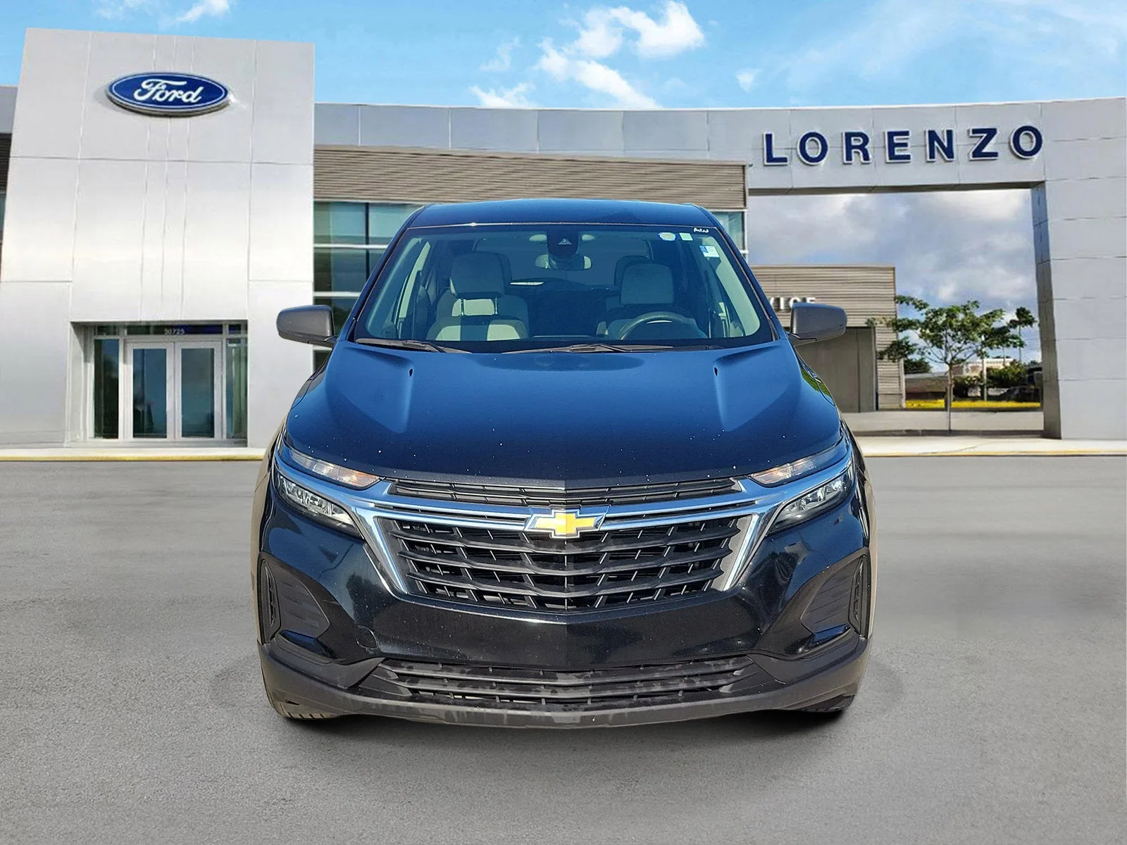 2024 Chevrolet Equinox LS photo 2