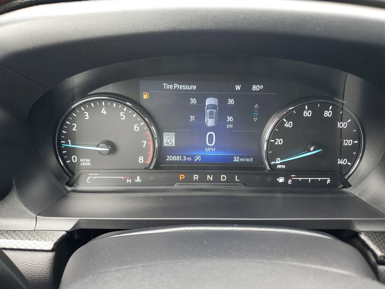 2023 Ford Explorer ST-Line photo 33