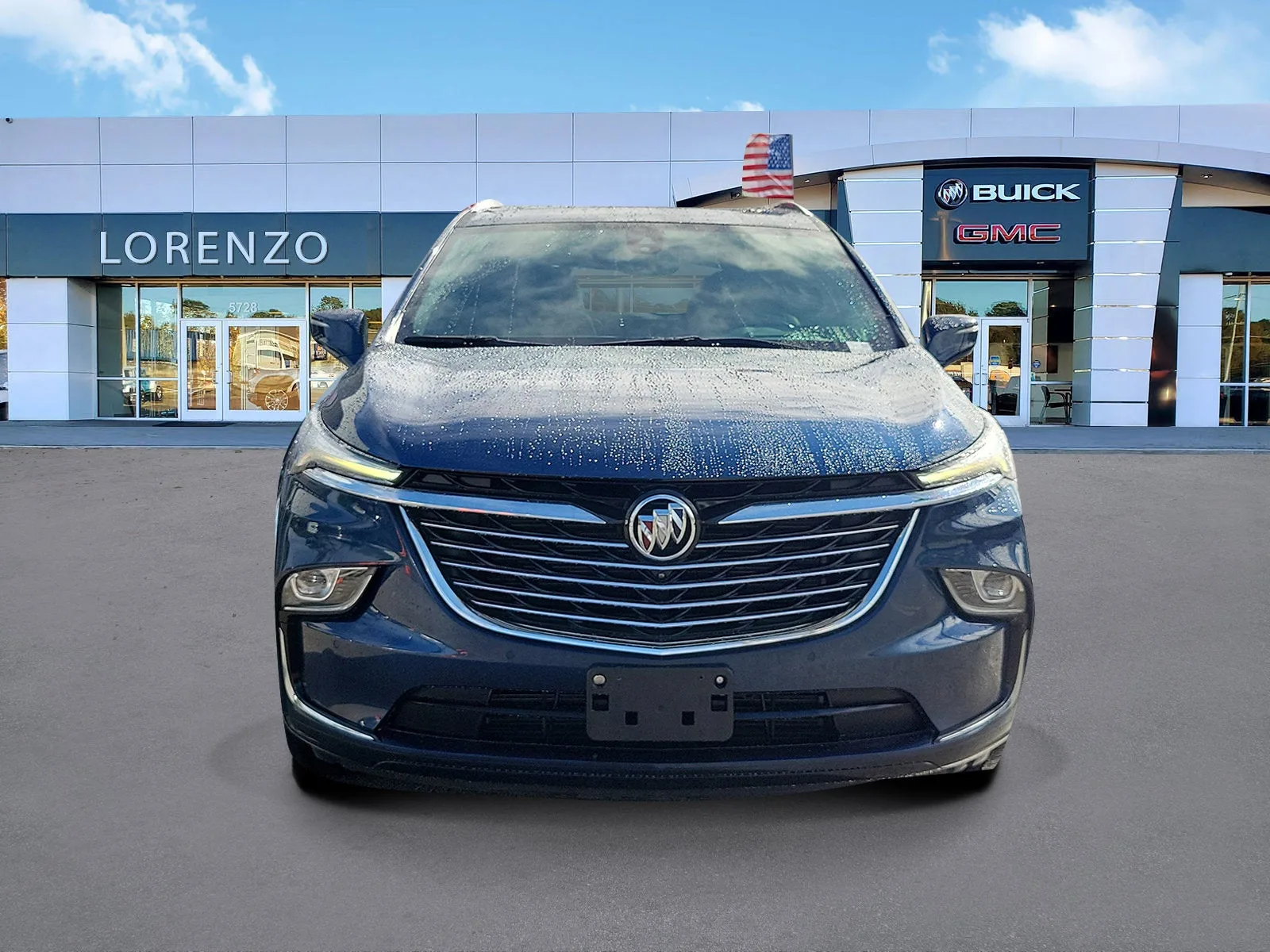 2023 Buick Enclave Premium photo 2