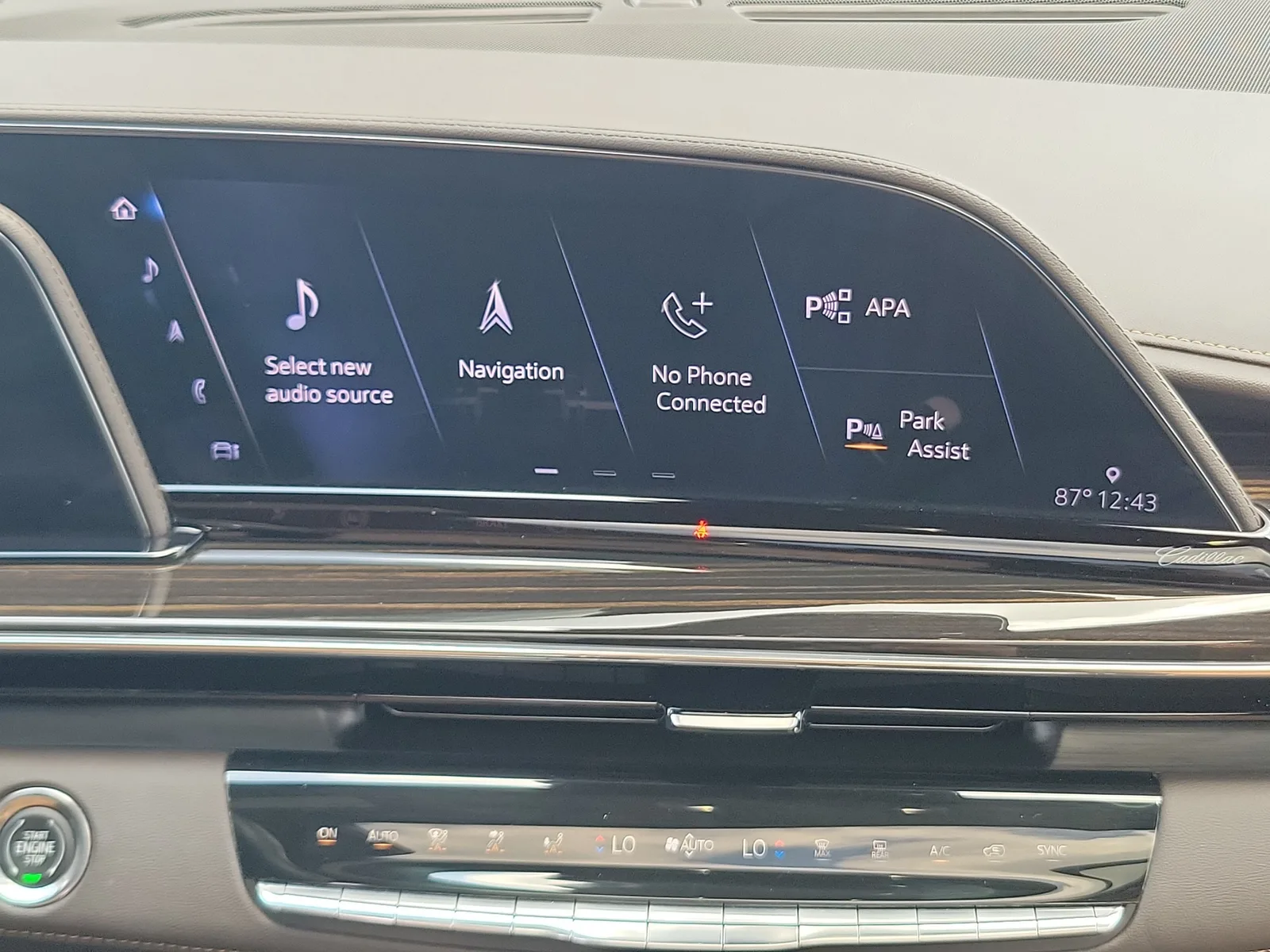 2023 Cadillac Escalade 4WD Premium Luxury photo 25