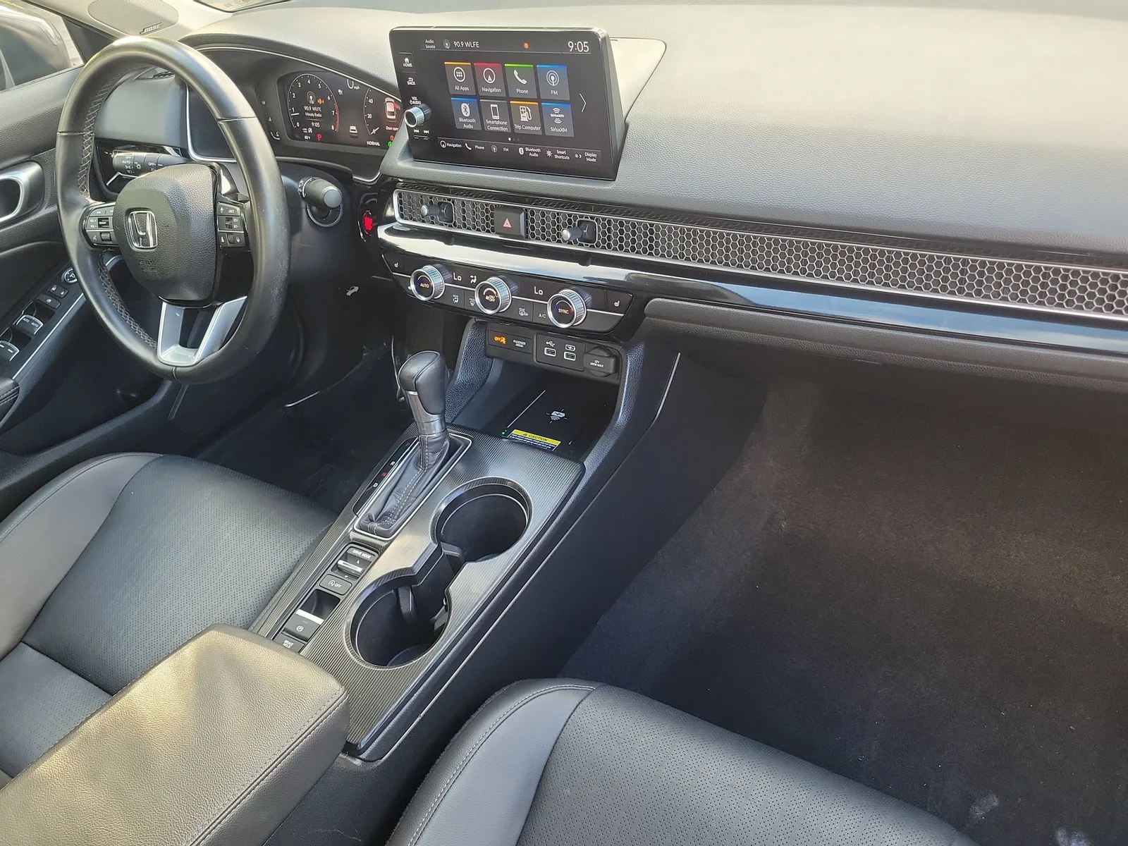 2024 Honda Civic Sedan Touring photo 16