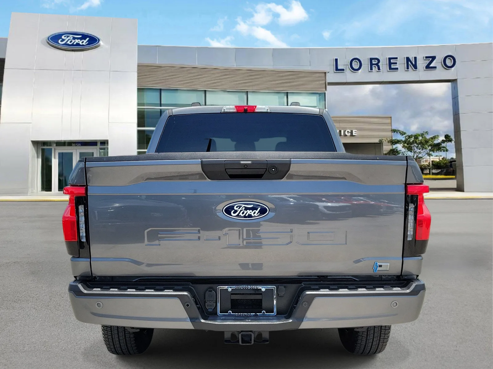 2025 Ford F-150 Lightning XLT 4WD photo 6