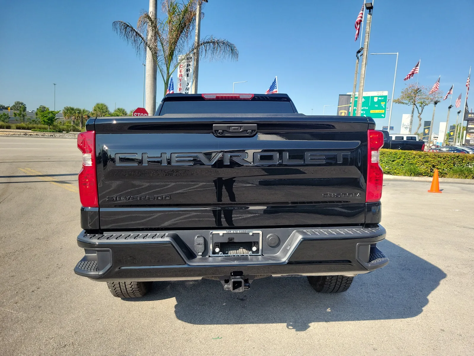 2026 Chevrolet Silverado 1500 Custom photo 6