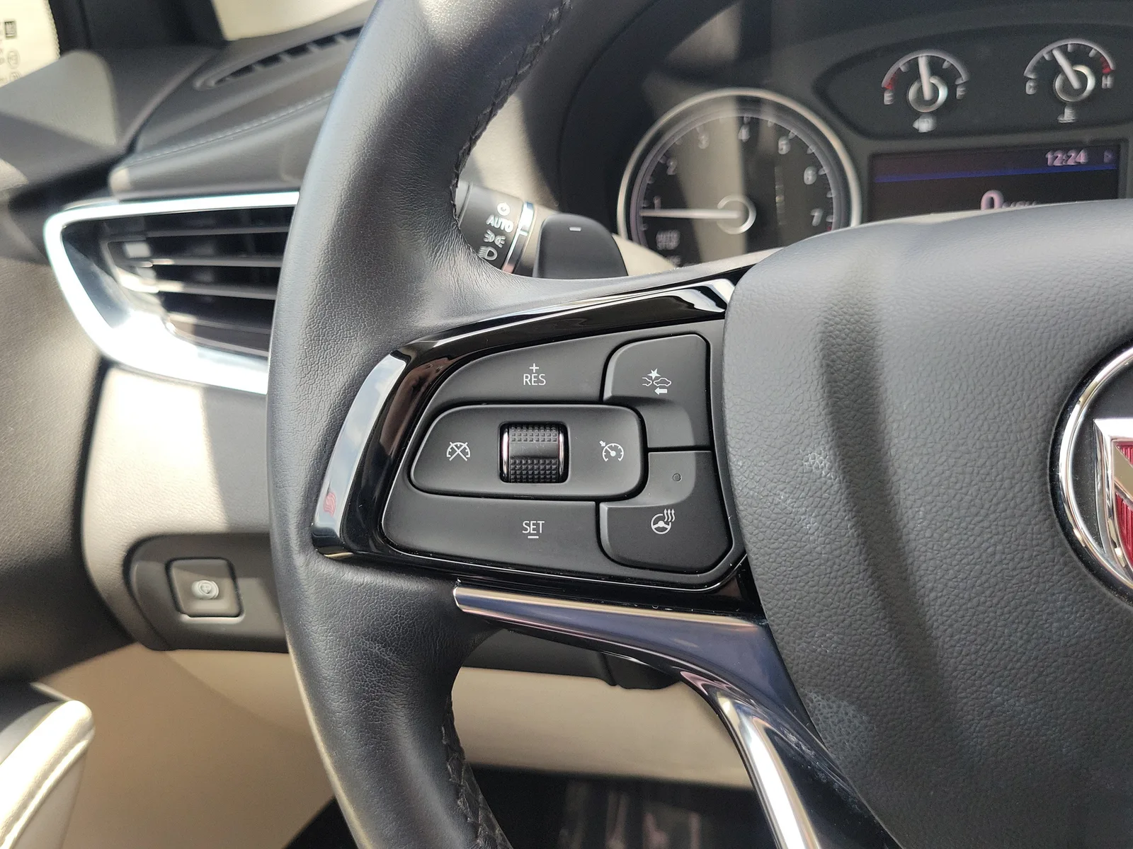 2022 Buick Enclave Essence photo 20
