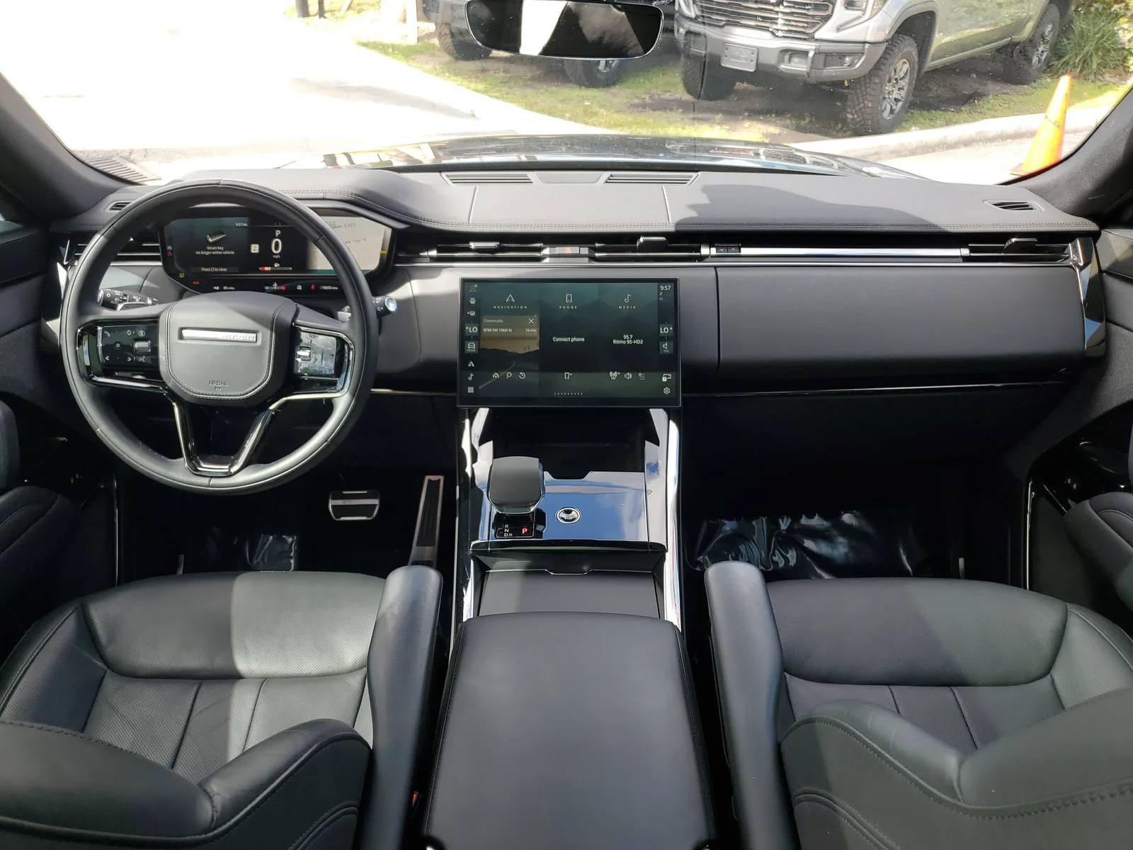 2024 Land Rover Range Rover Sport Dynamic SE photo 18