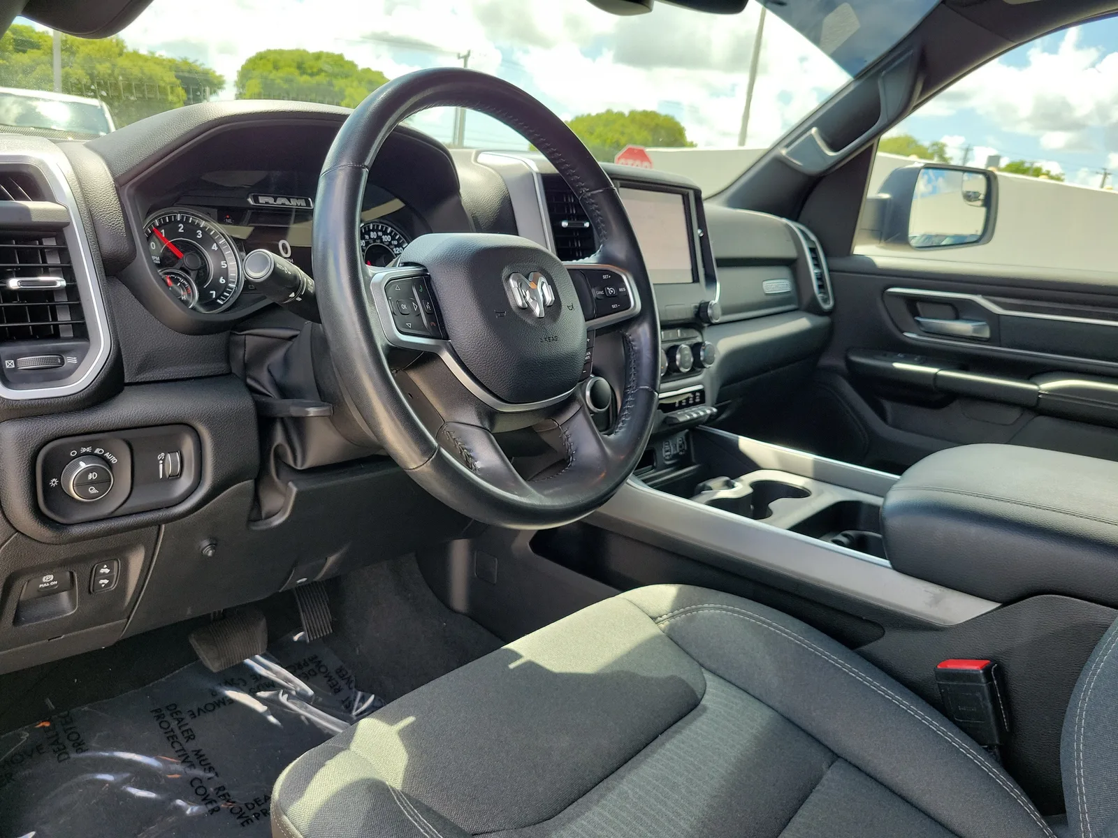 2022 RAM 1500 Big Horn photo 9