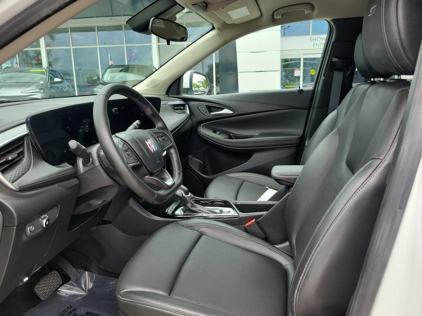 2024 Buick Encore GX Sport Touring photo 11