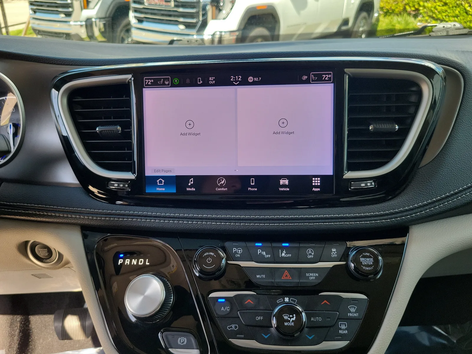 2024 Chrysler Pacifica Touring L photo 21