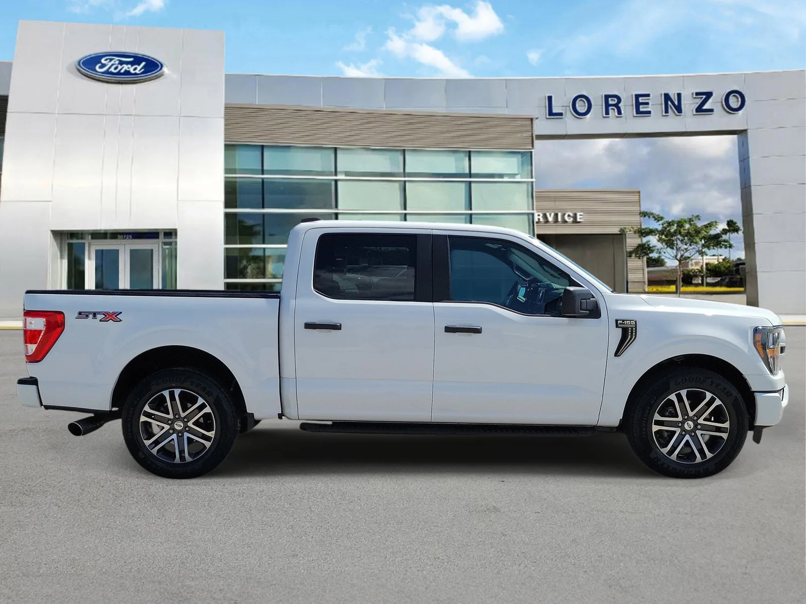 2023 Ford F-150 XL photo 4