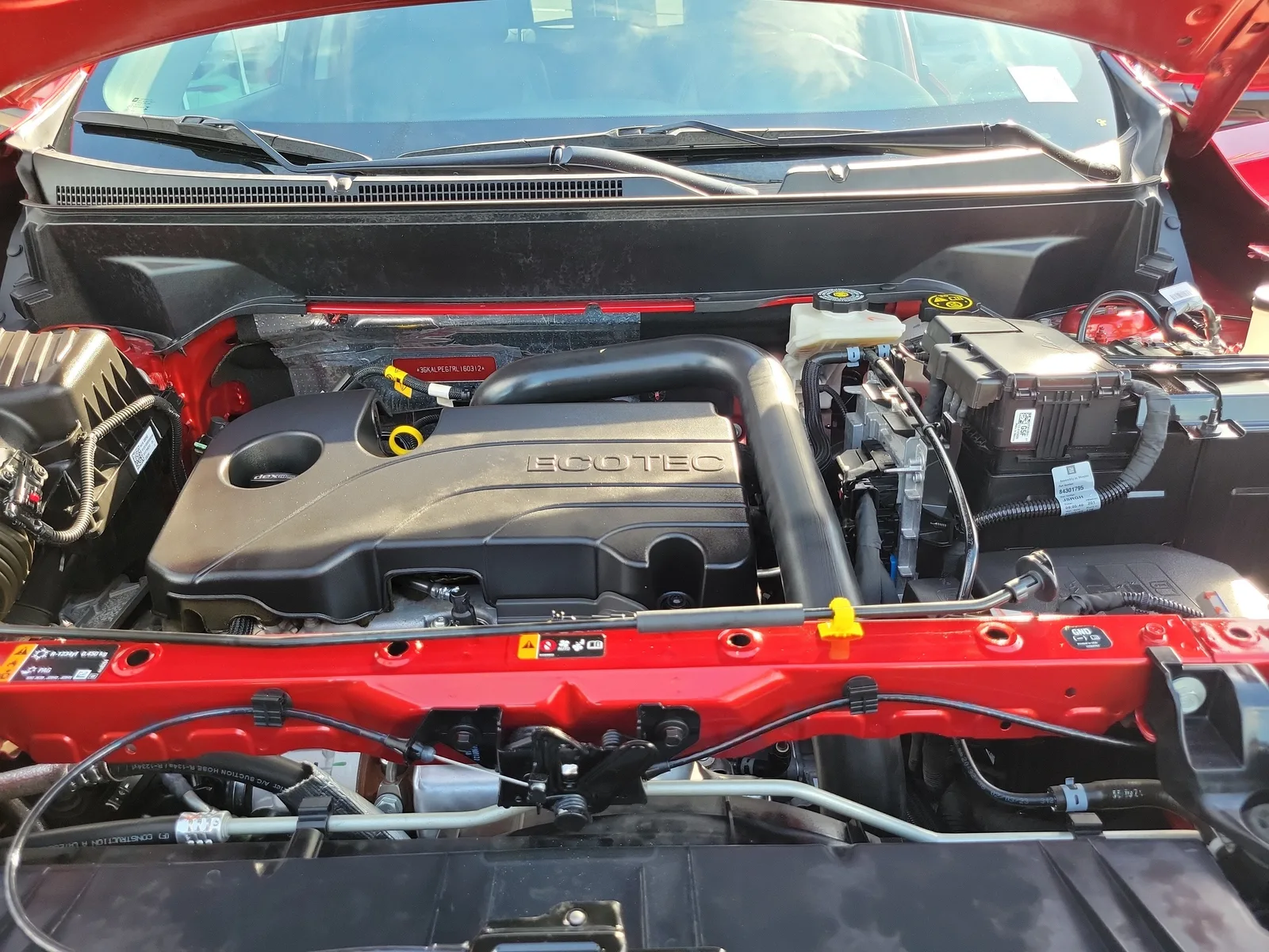 2024 GMC Terrain SLT photo 25