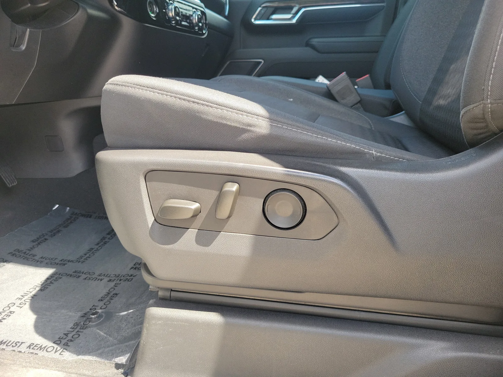 2023 GMC Sierra 1500 Elevation 4WD photo 13
