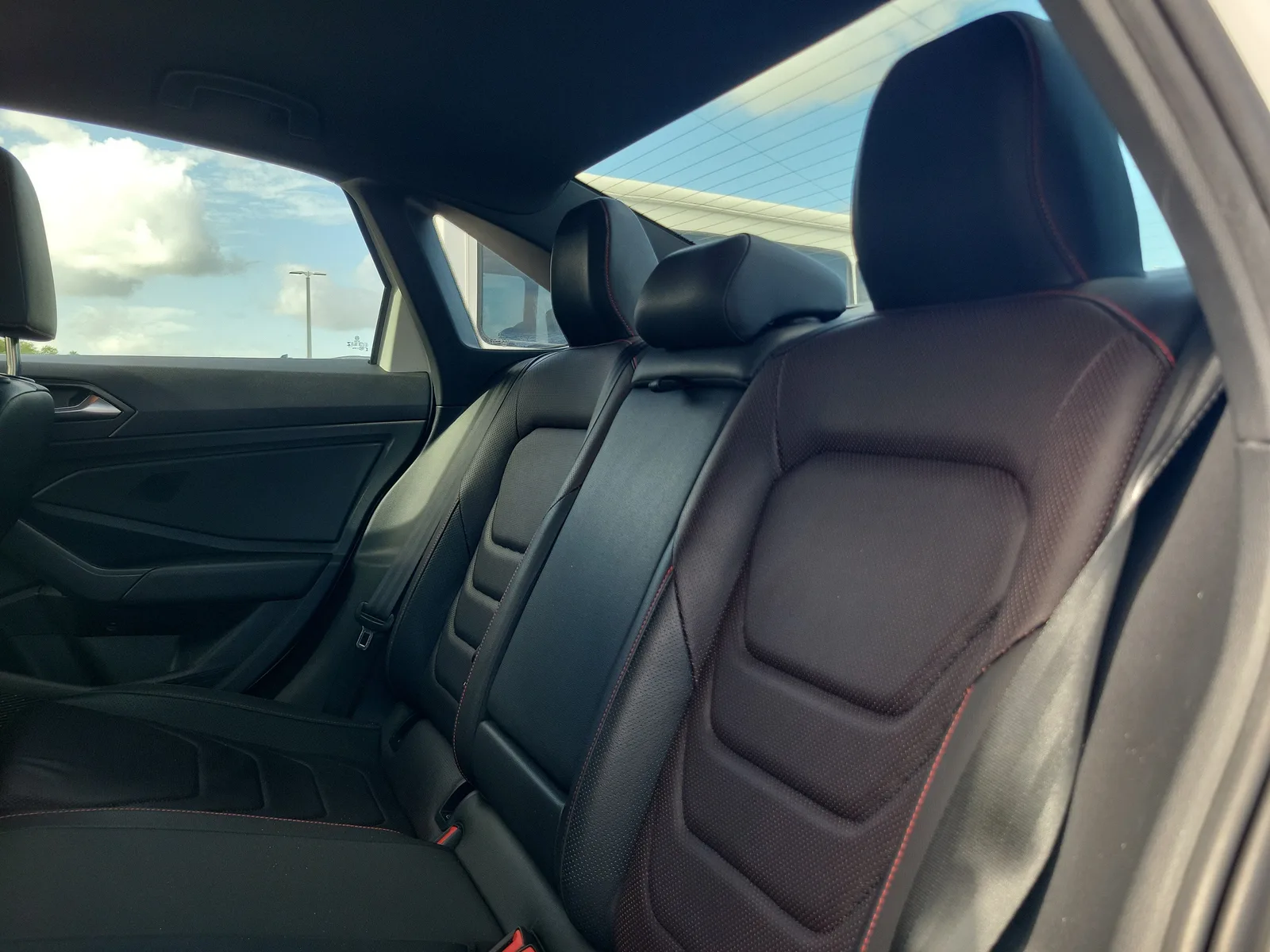2024 Volkswagen Jetta GLI Autobahn photo 13
