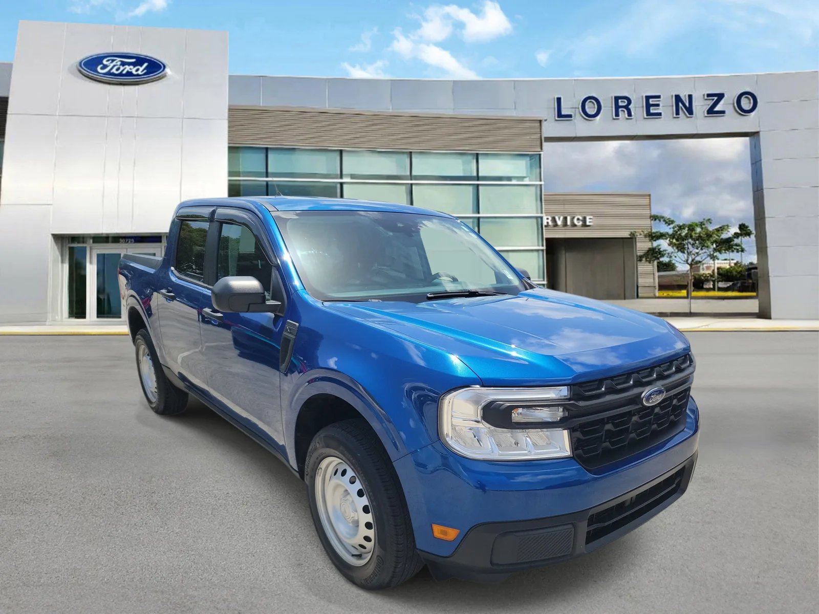 2023 Ford Maverick XL photo 3