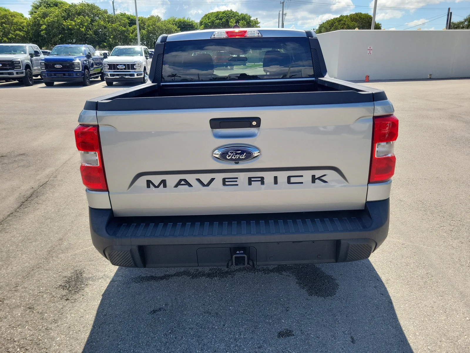 2022 Ford Maverick XL photo 6