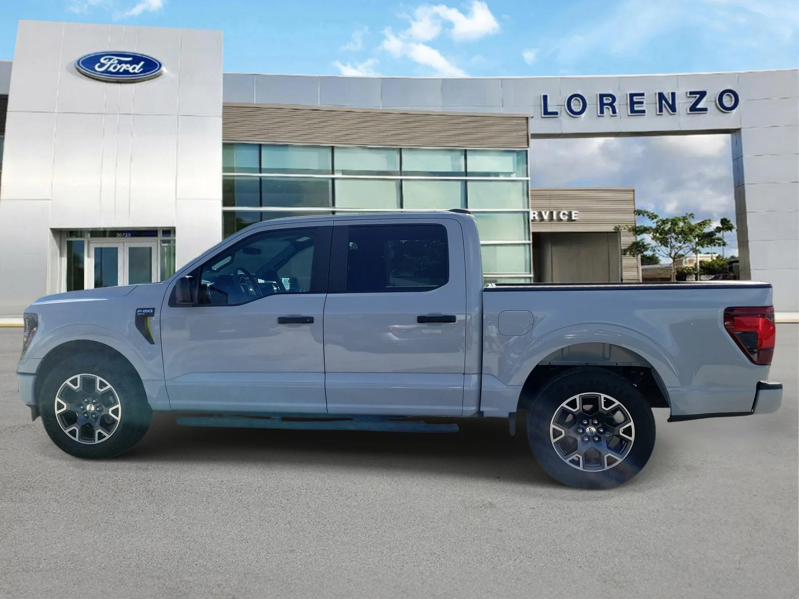 2024 Ford F-150 STX photo 8