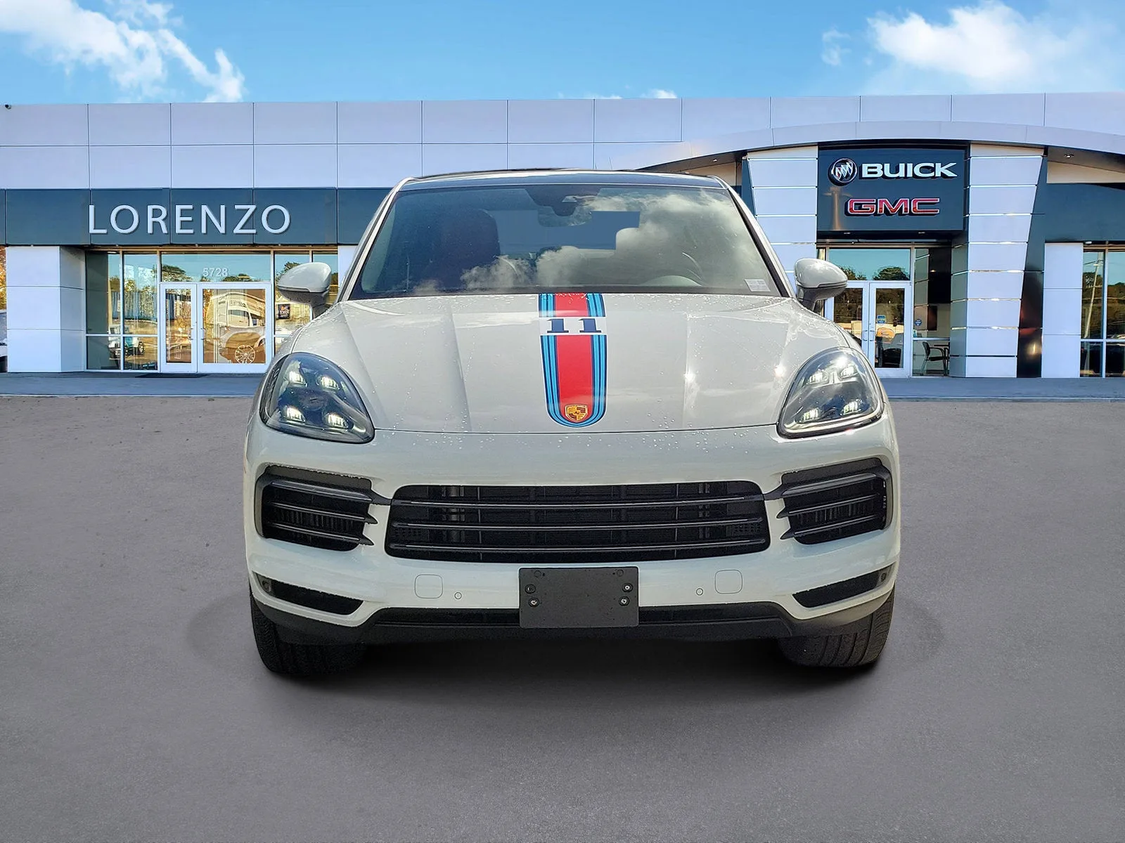 2023 Porsche Cayenne NA photo 2