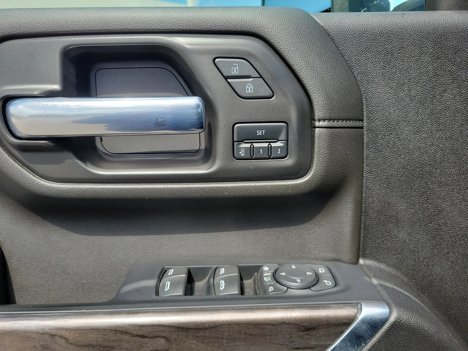 2022 Chevrolet Silverado 2500HD LTZ 4WD Diesel photo 21