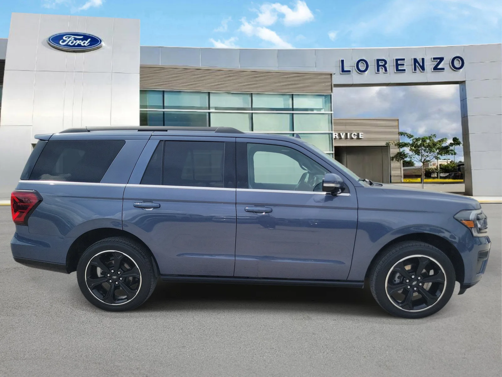 2023 Ford Expedition Limited photo 4