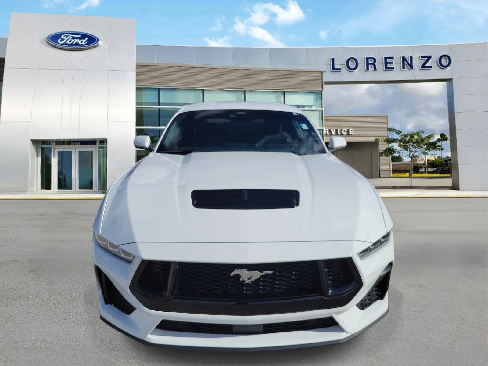 2024 Ford Mustang GT photo 2