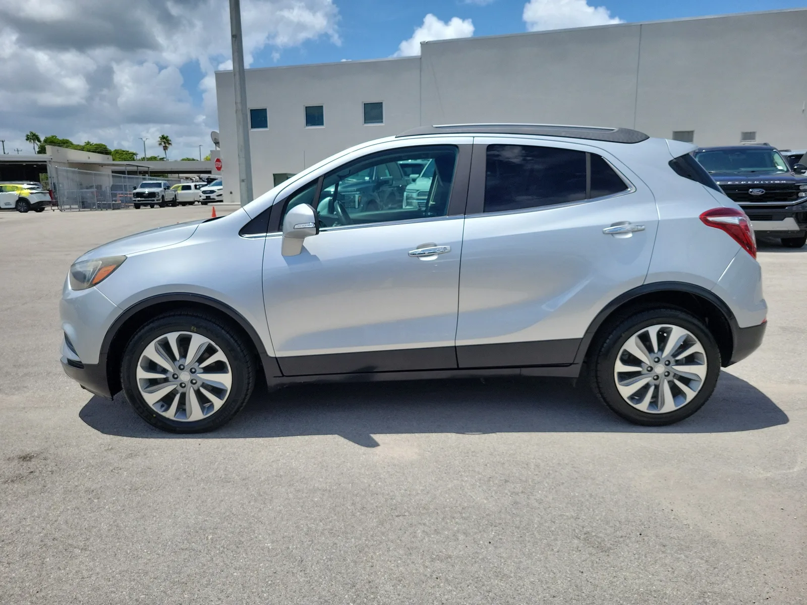 2018 Buick Encore Preferred photo 8