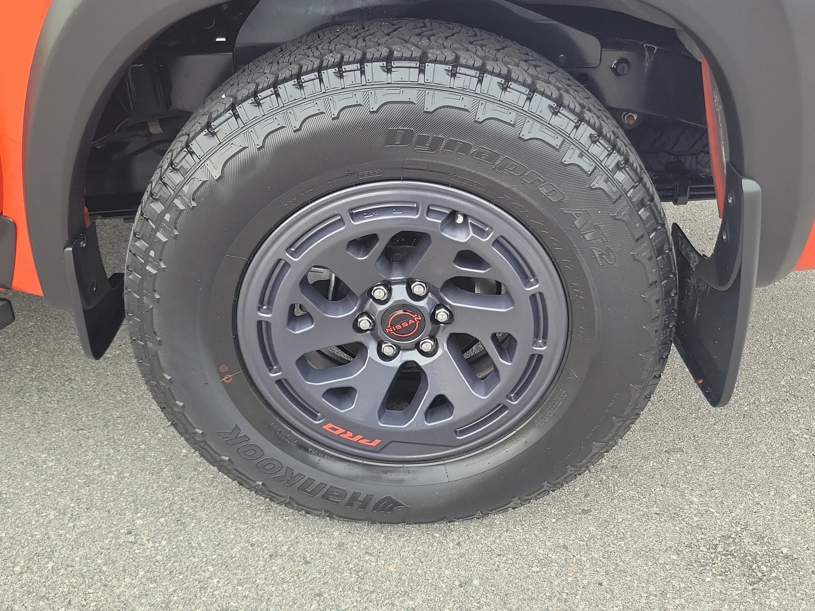 2025 Nissan Frontier Crew Cab PRO-X® photo 29