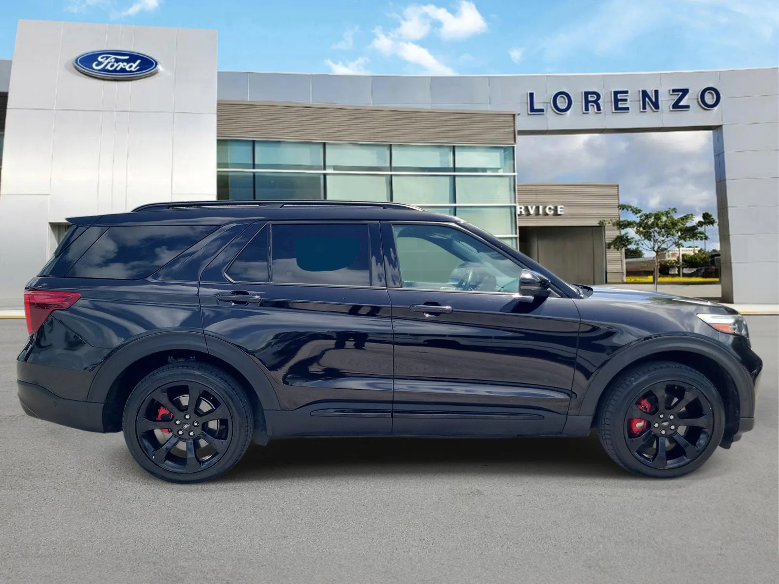 2021 Ford Explorer ST 4WD photo 4