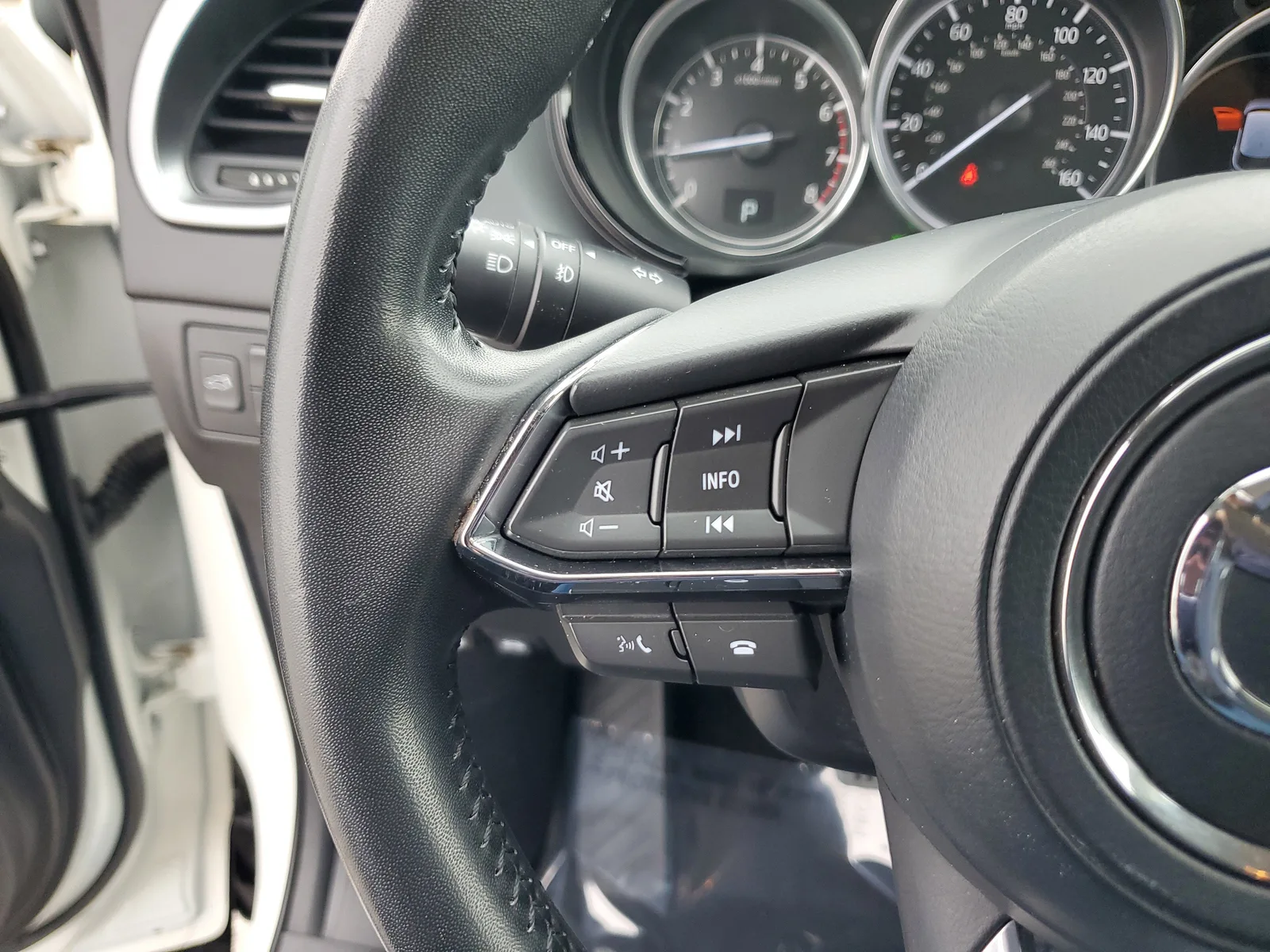 2023 Mazda CX-9 Touring Plus photo 28