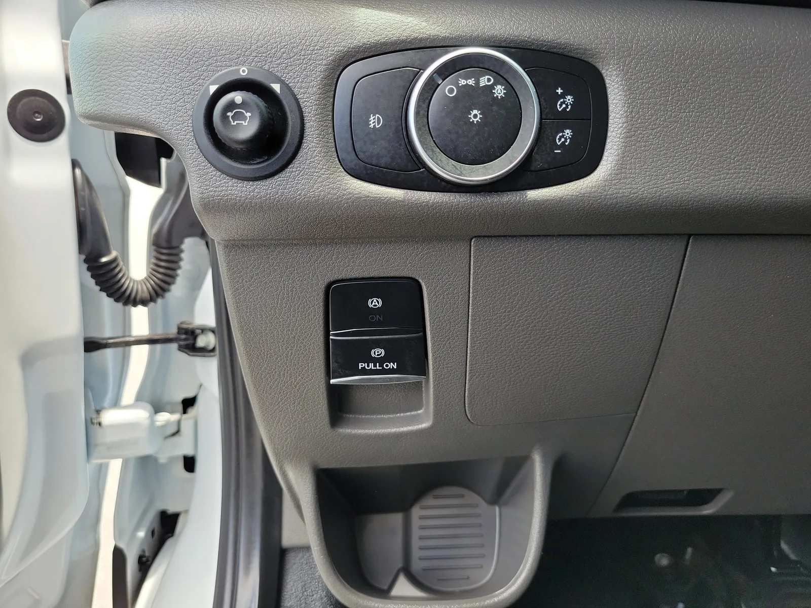 2024 Ford Transit Cargo Van Base photo 24