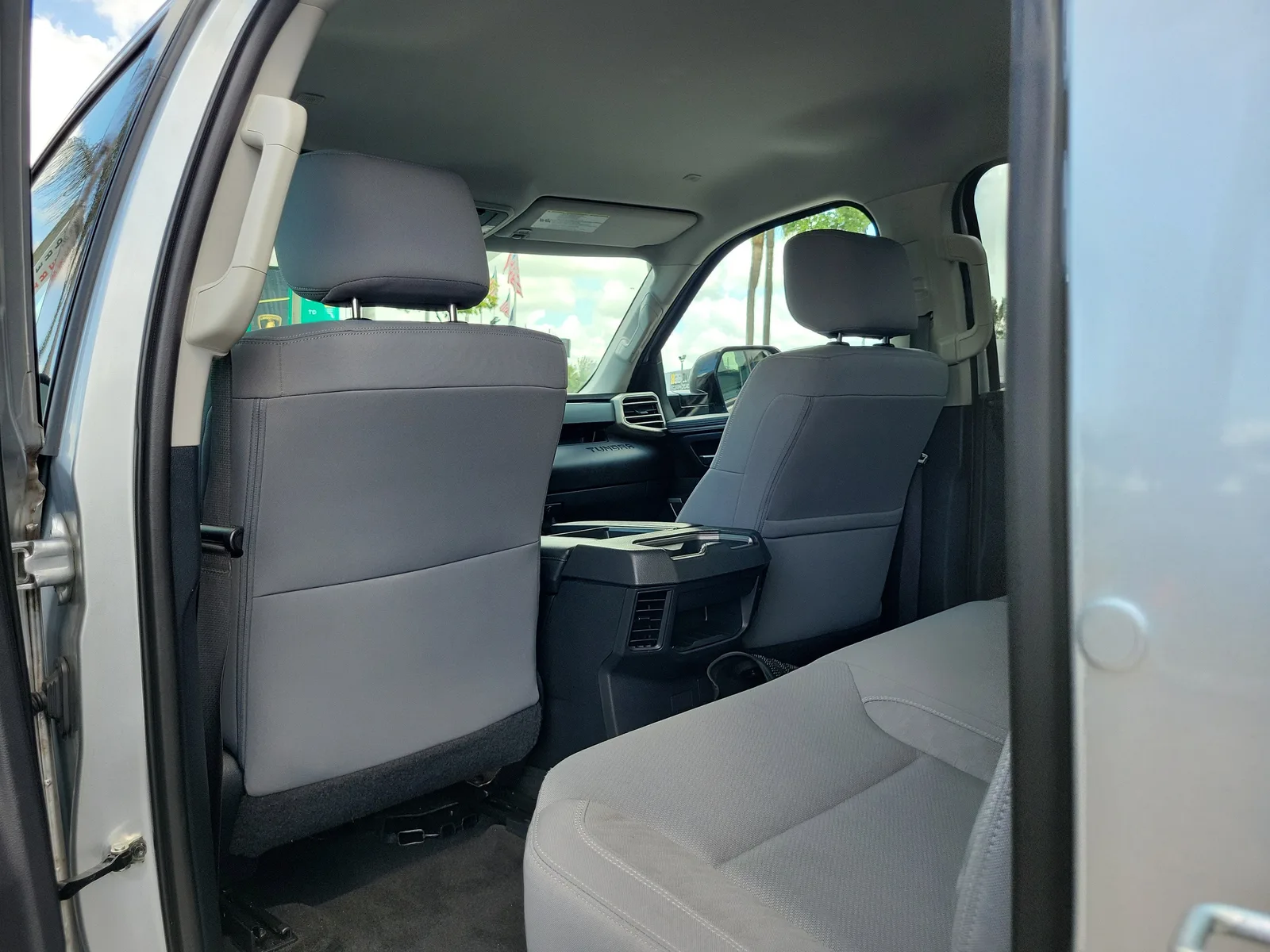 2022 Toyota Tundra 2WD SR5 photo 11