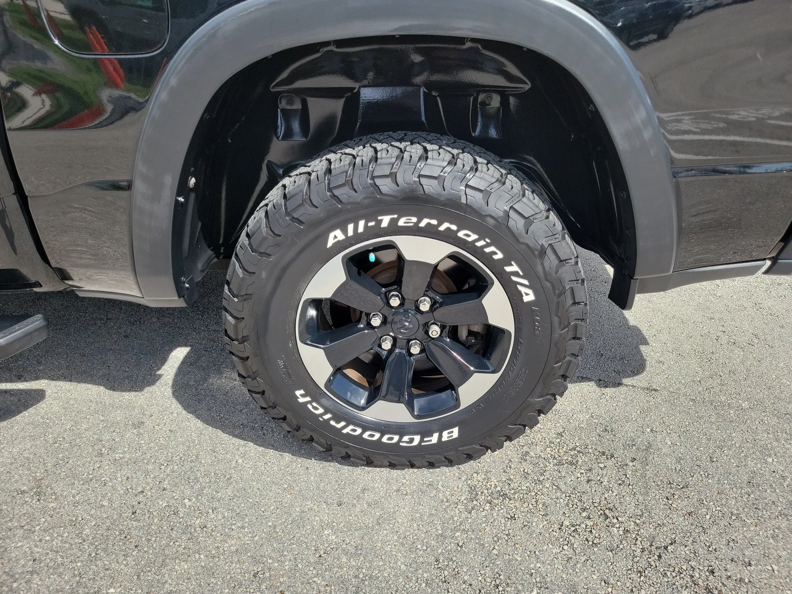 2019 RAM 1500 Rebel photo 29