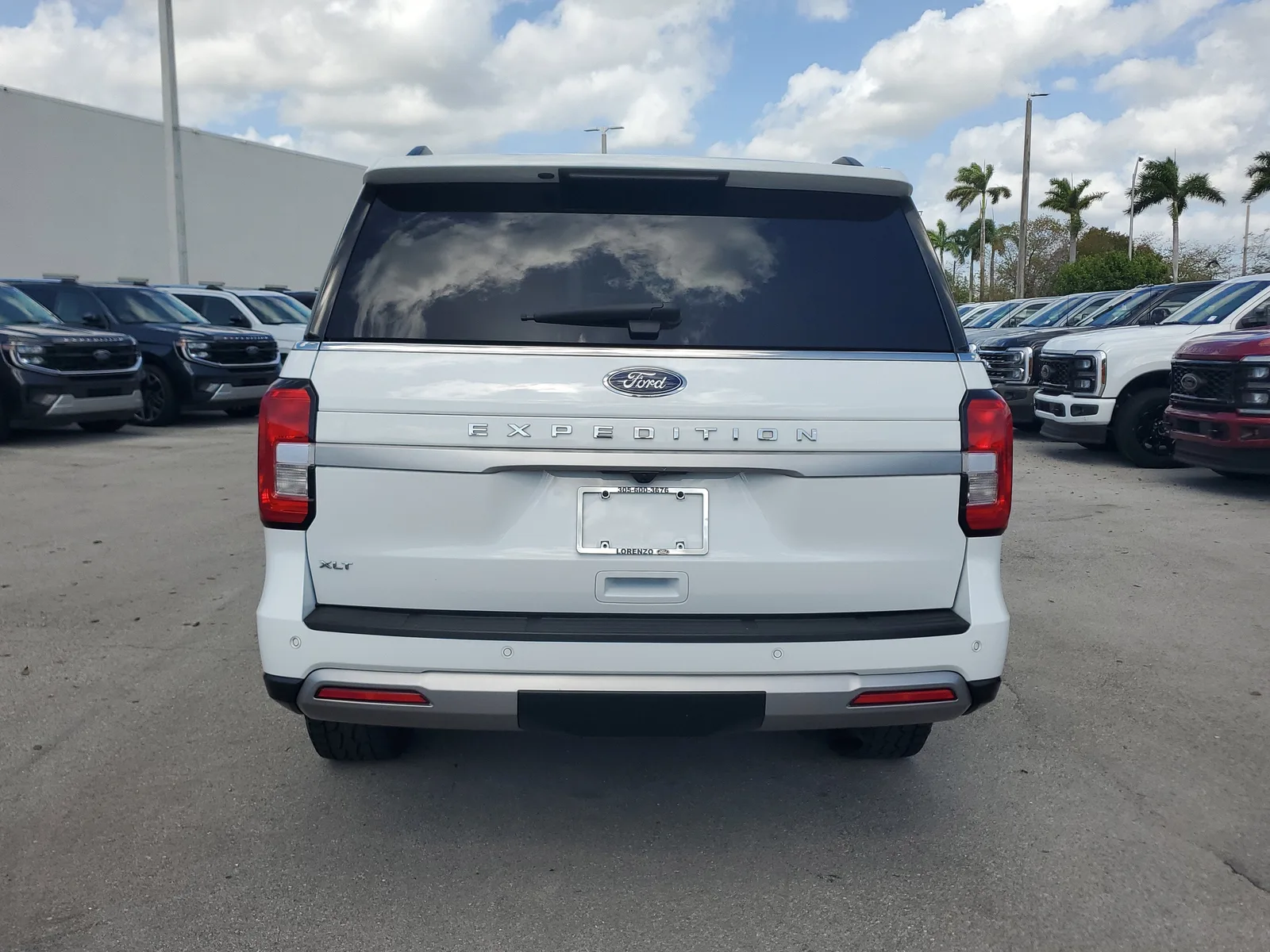 2022 Ford Expedition XLT photo 6