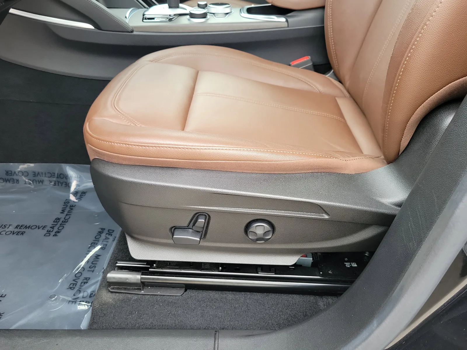 2022 Alfa Romeo Stelvio Ti photo 13