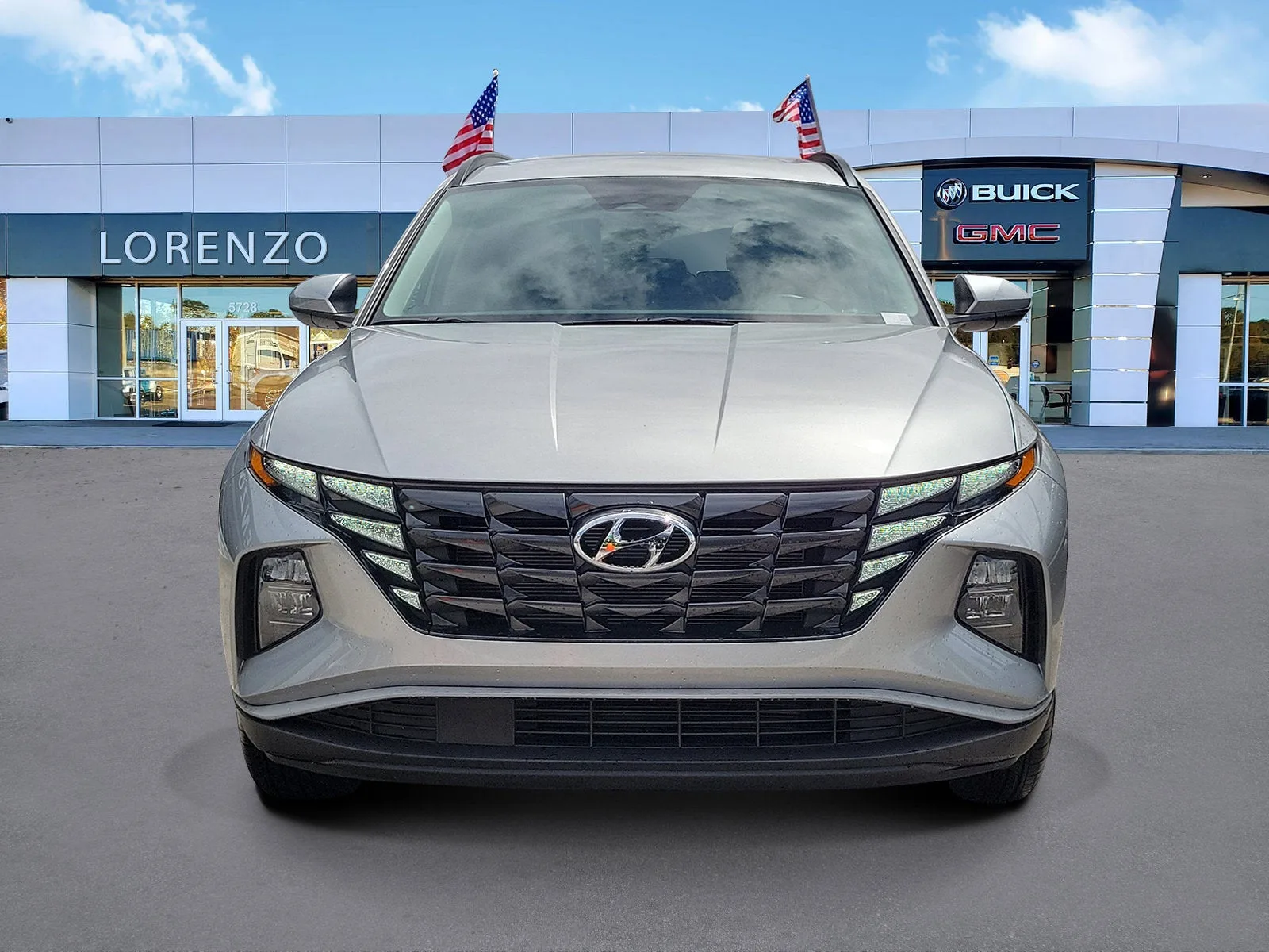 2024 Hyundai Tucson SEL photo 2