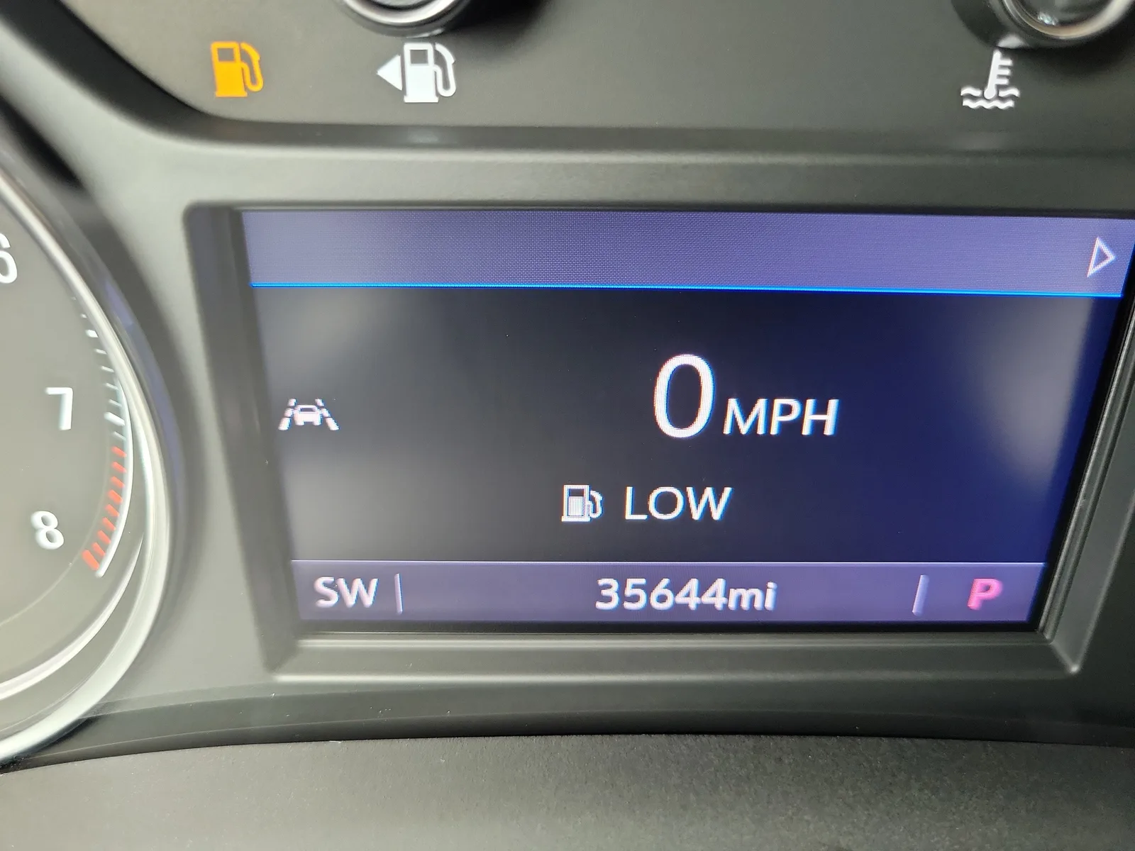 2024 Buick Enclave Essence photo 30