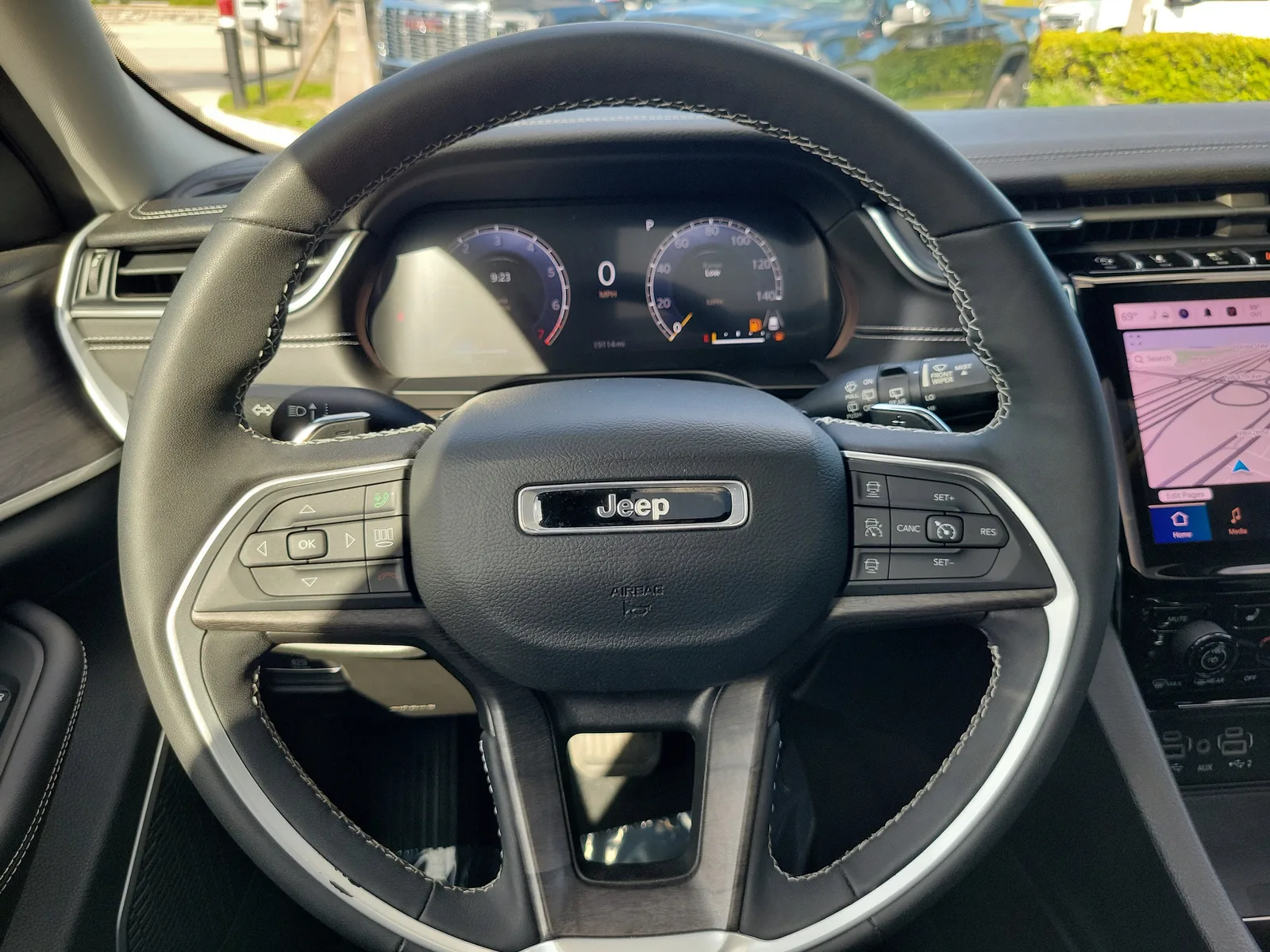 2024 Jeep Grand Cherokee Limited photo 23