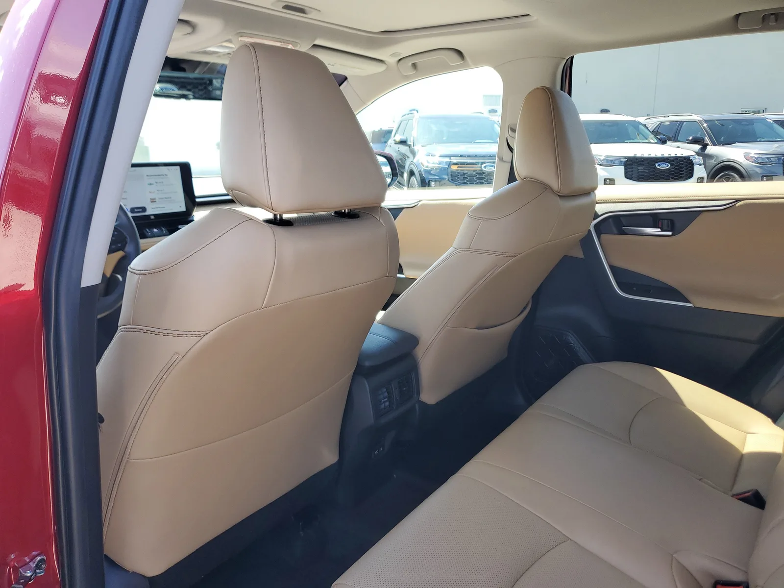 2023 Toyota RAV4 Limited photo 15