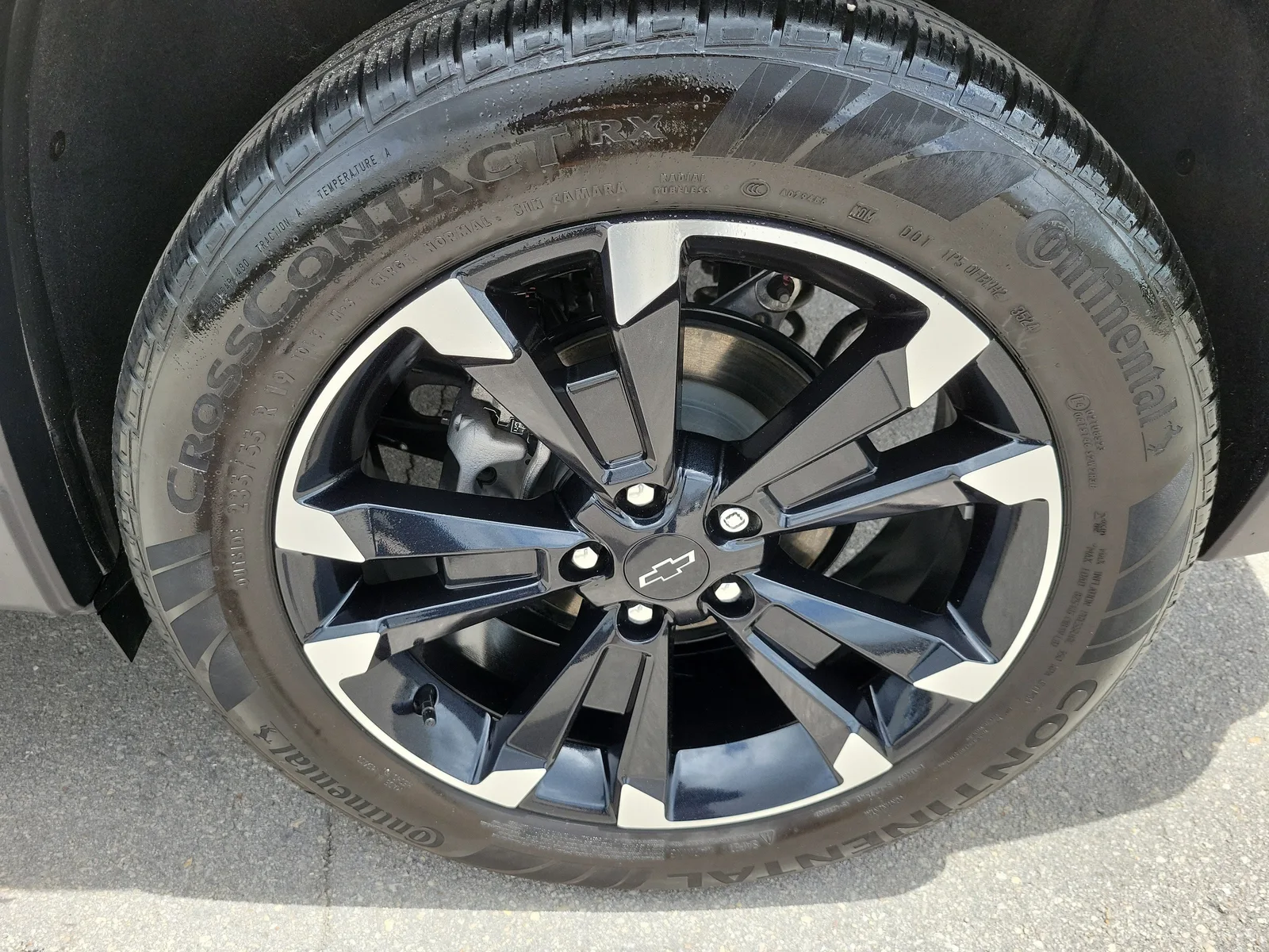 2025 Chevrolet Equinox FWD RS photo 29