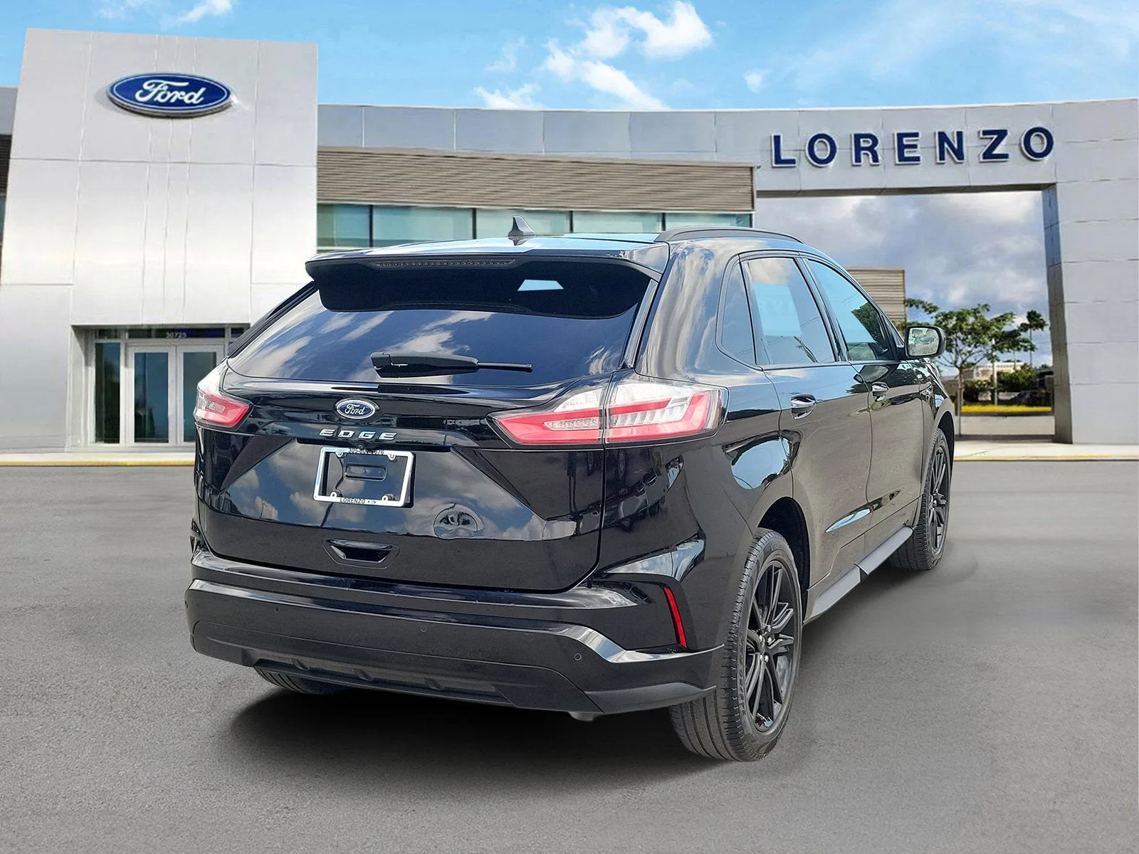 2024 Ford Edge ST-Line 4WD photo 5