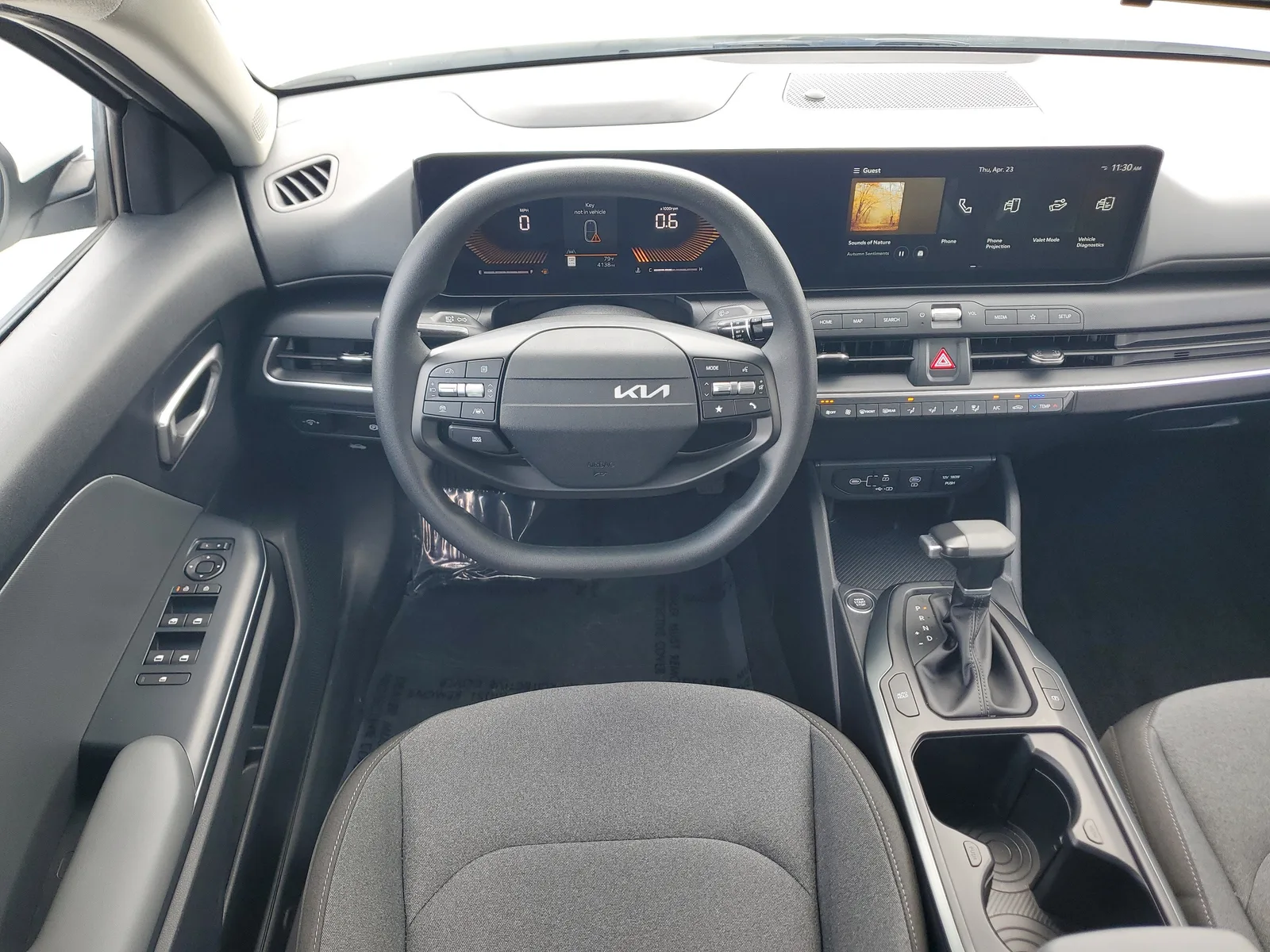 2025 Kia K4 LXS photo 17