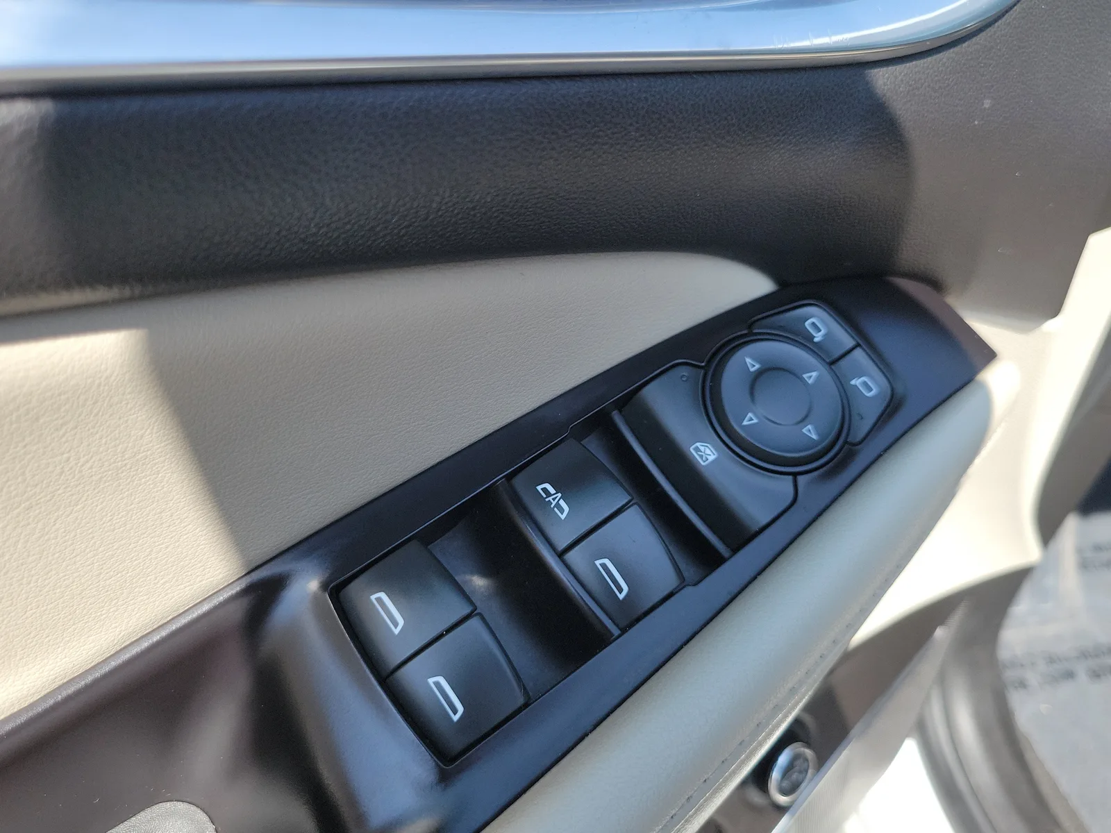 2020 Buick Enclave Essence photo 24