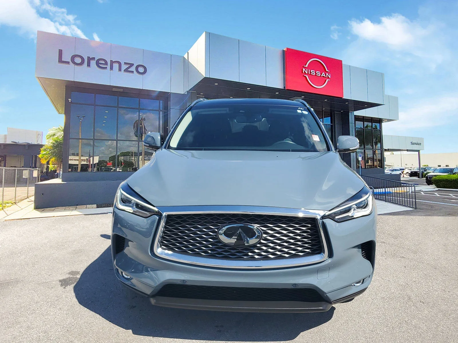 2022 INFINITI QX50 ESSENTIAL photo 2
