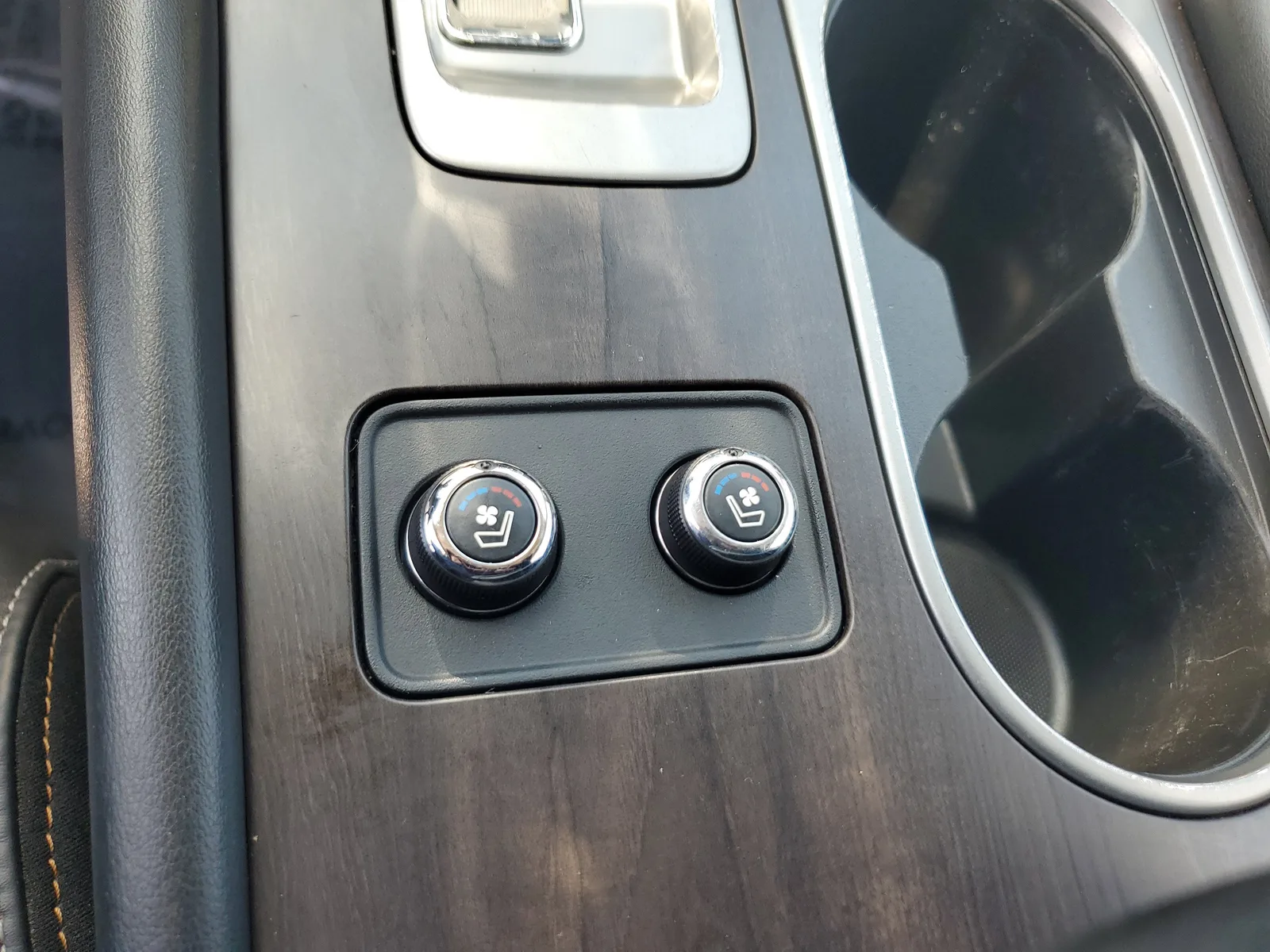 2021 Nissan Murano Platinum photo 26