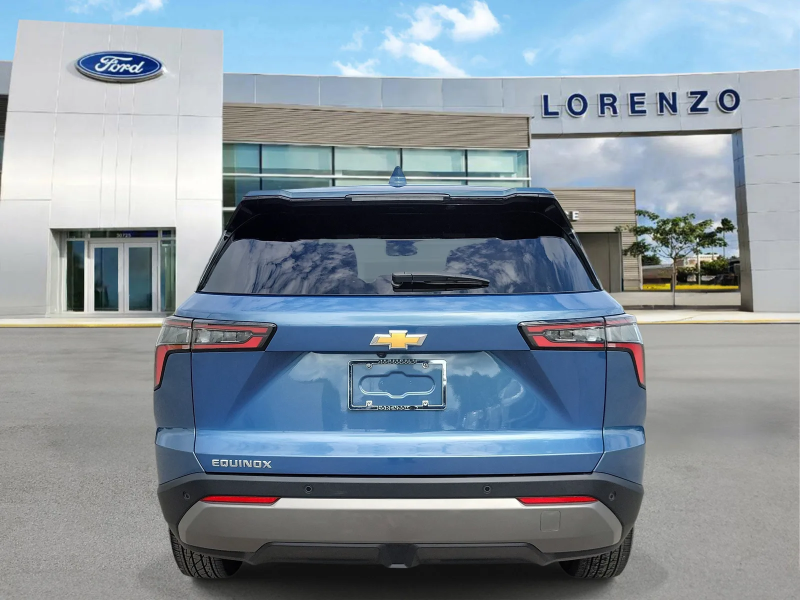 2026 Chevrolet Equinox FWD LT photo 6
