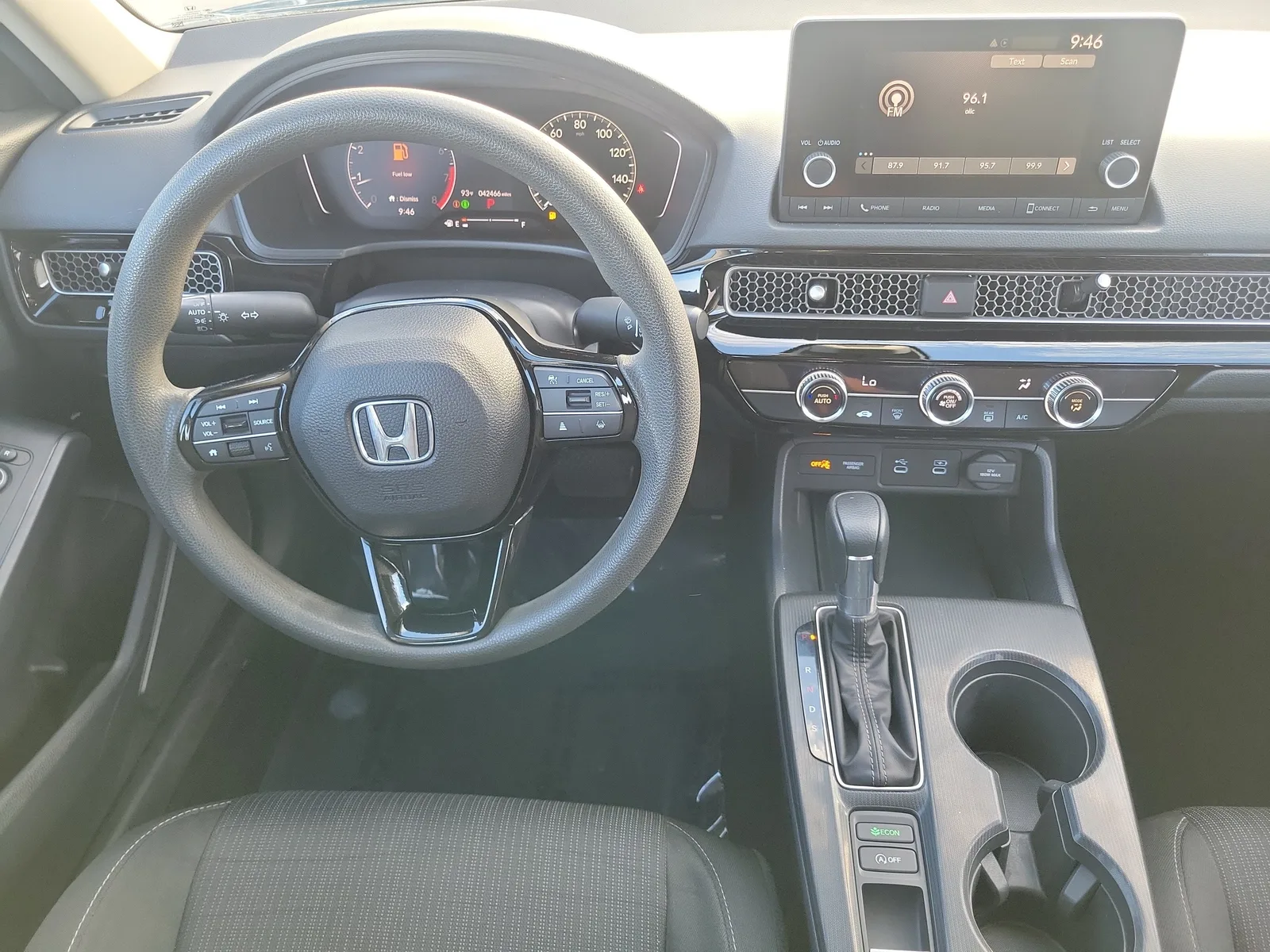 2025 Honda Civic Sedan LX photo 18