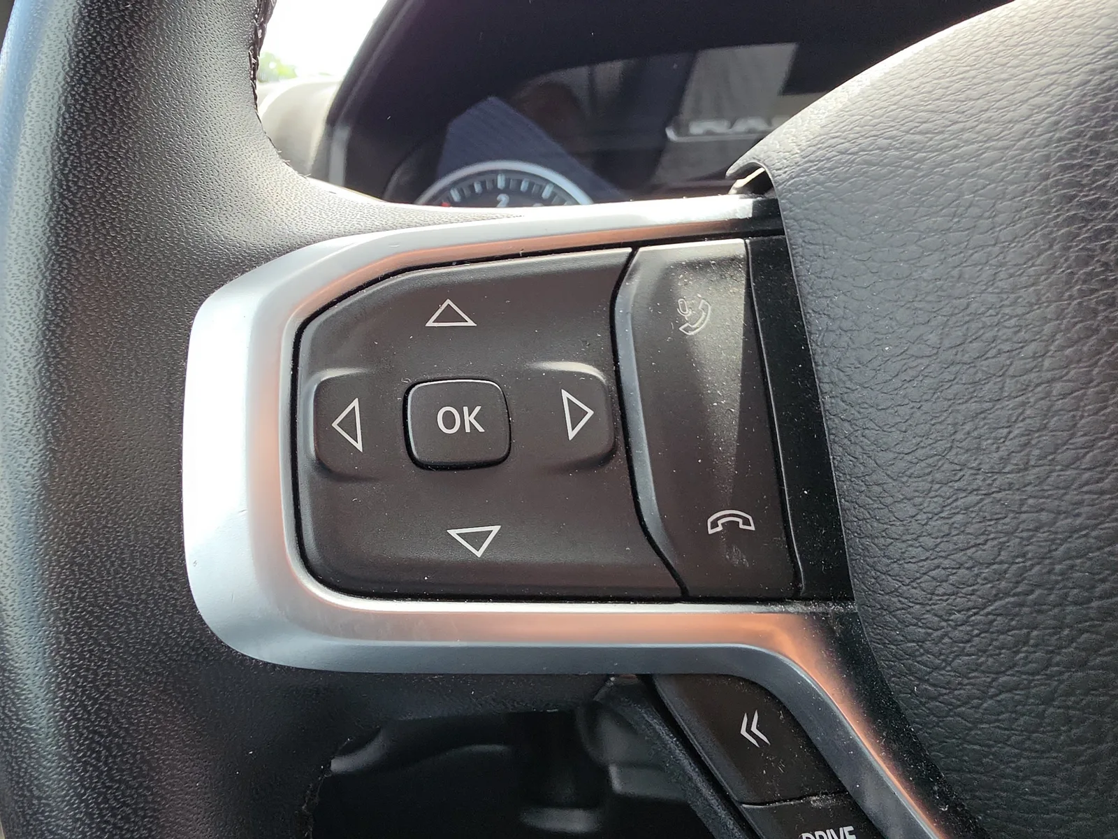 2025 RAM 1500 Big Horn photo 15