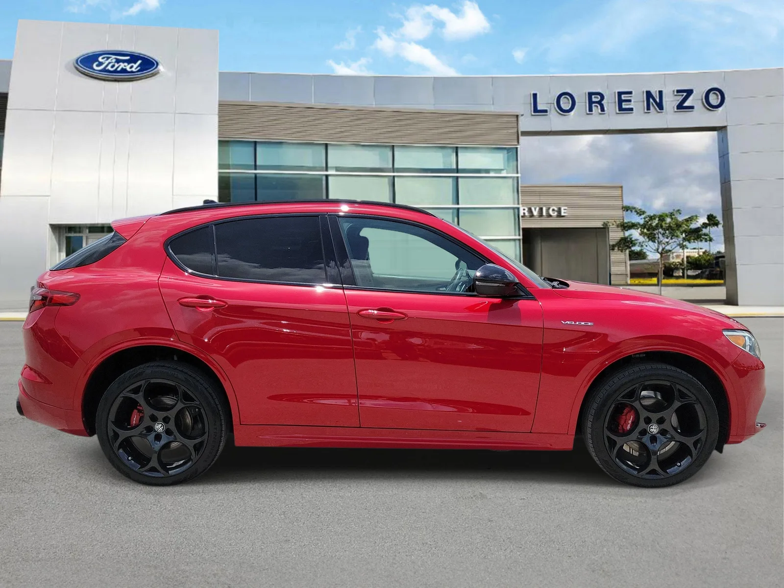2022 Alfa Romeo Stelvio Veloce 4WD photo 4