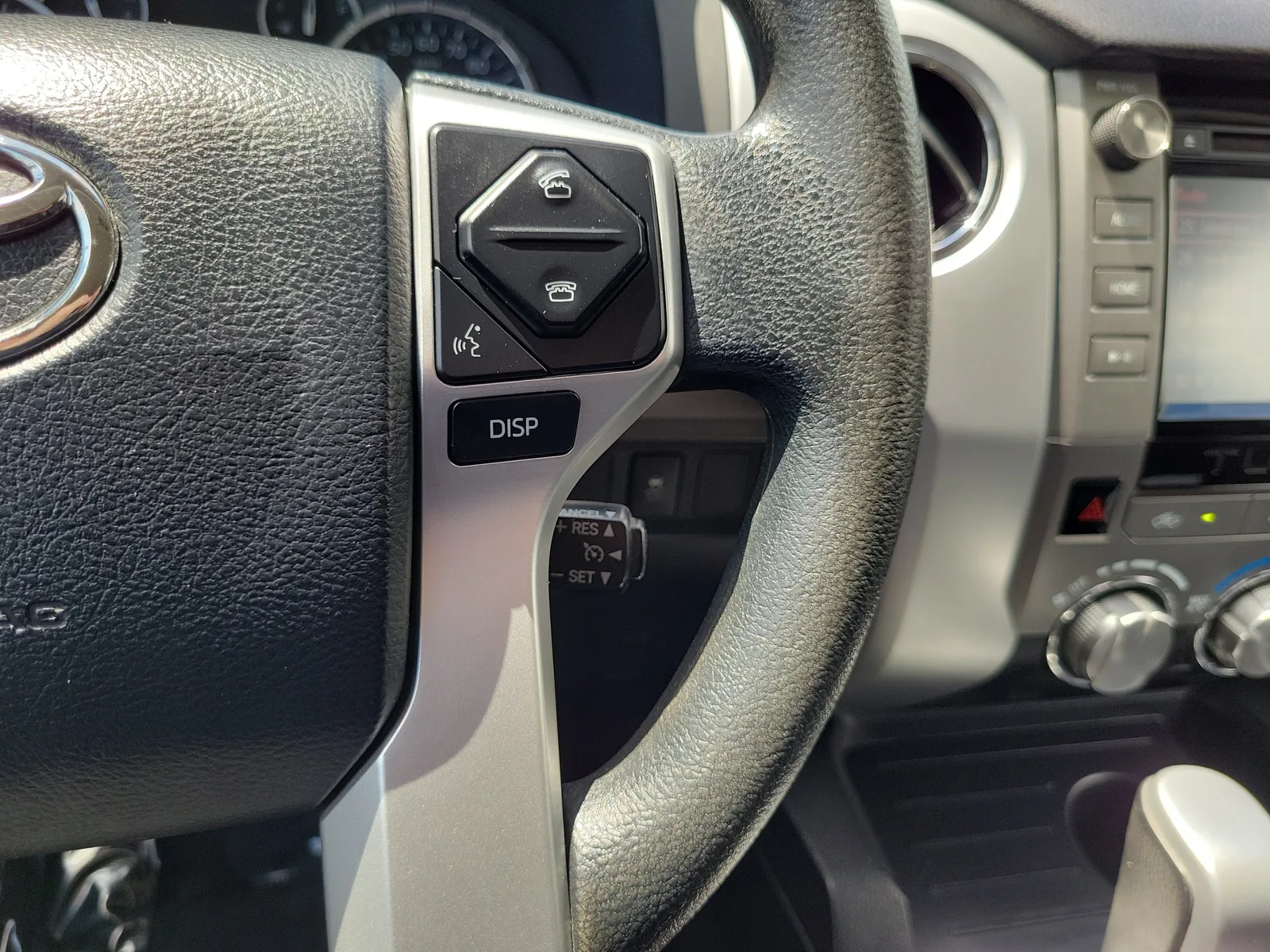 2017 Toyota Tundra 2WD SR photo 18