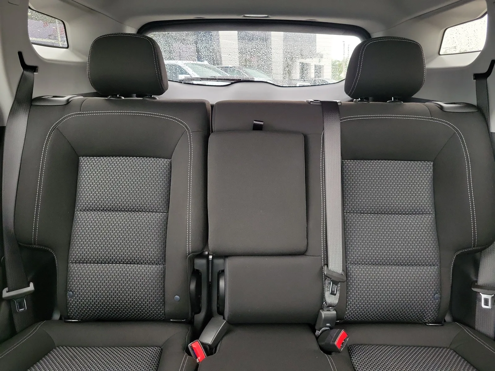 2023 GMC Terrain SLE photo 14