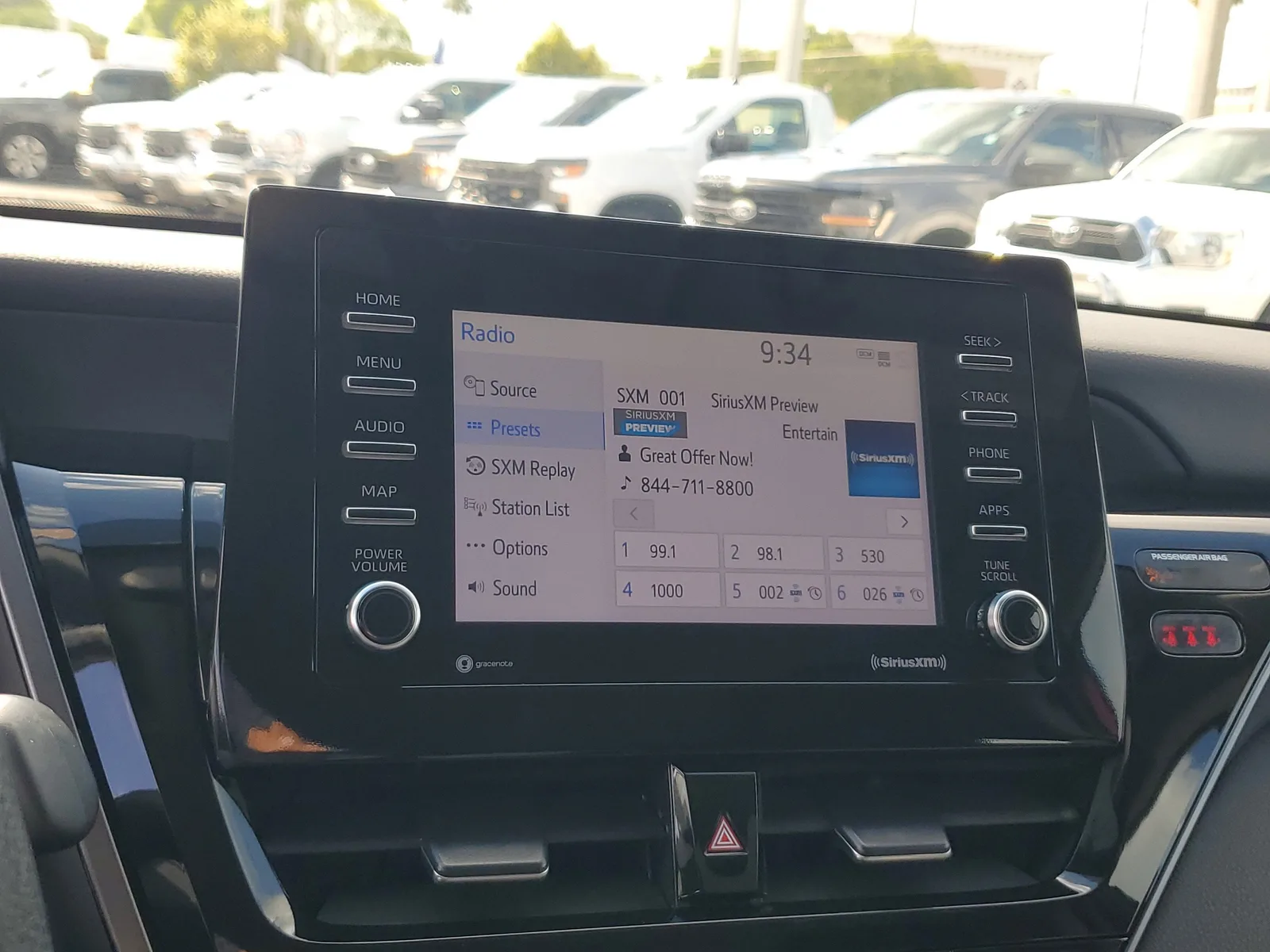 2023 Toyota Camry LE photo 22